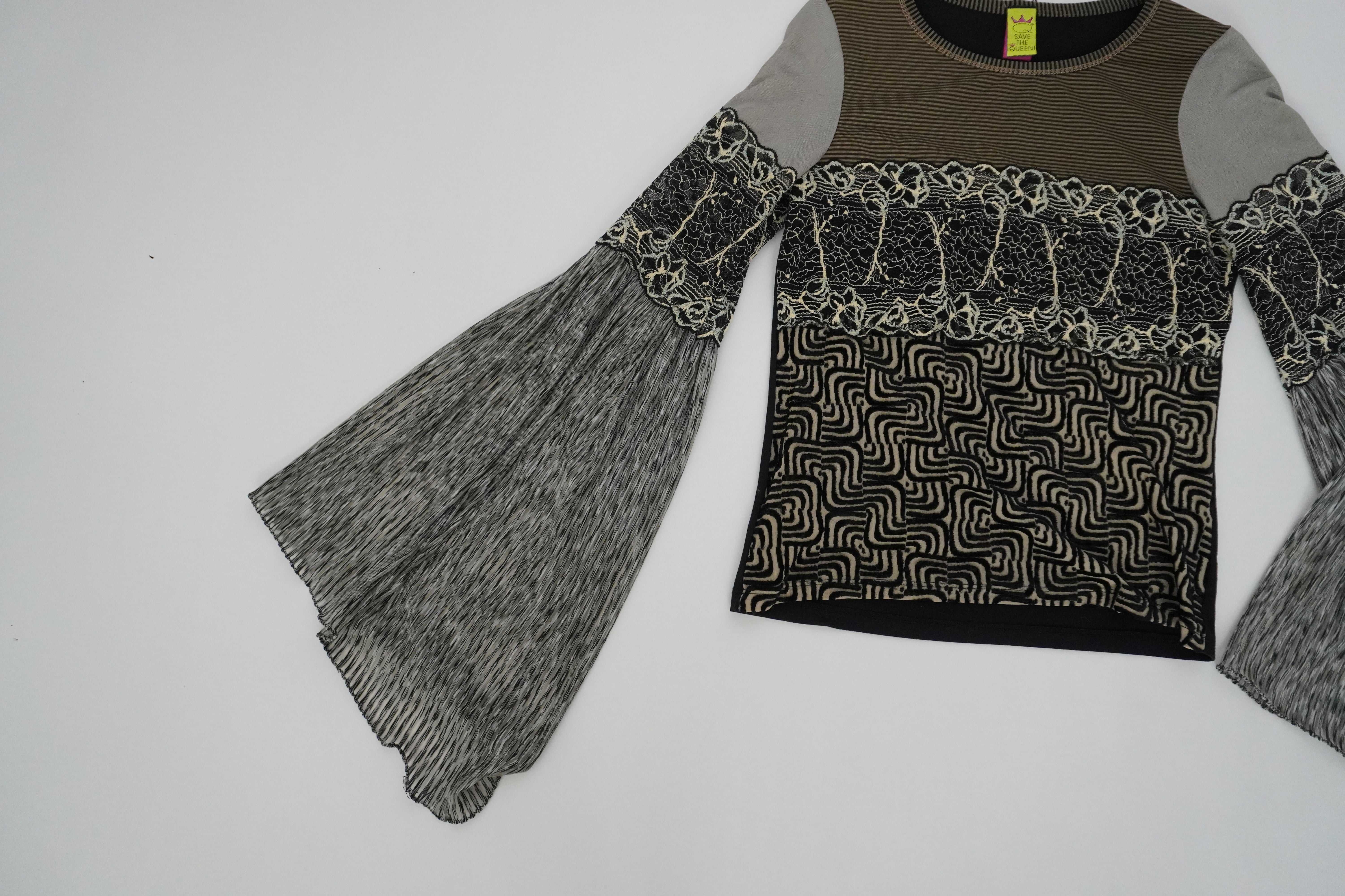 Save The Queen Top (S) – Holy Thrift
