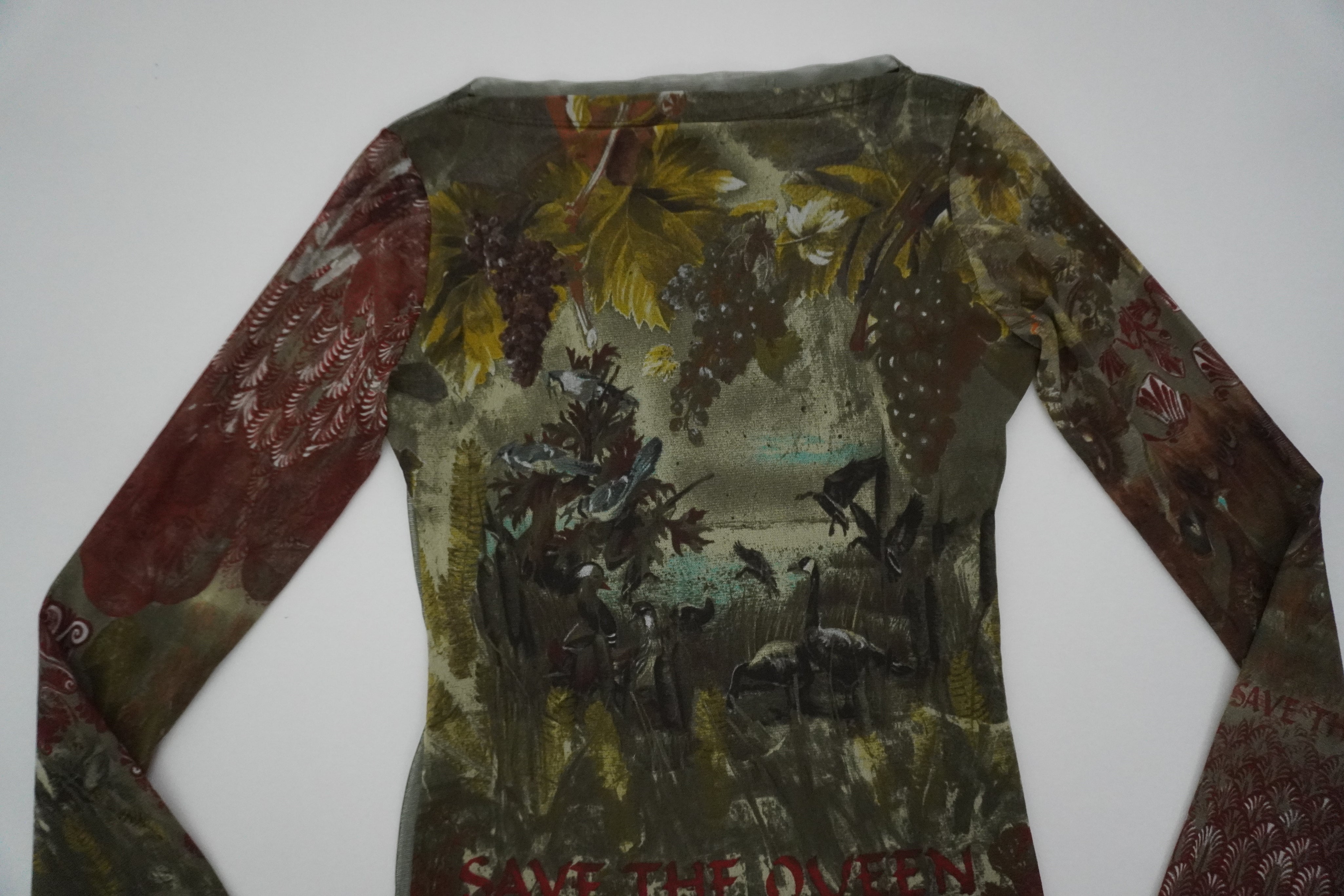 Save The Queen Top (M)