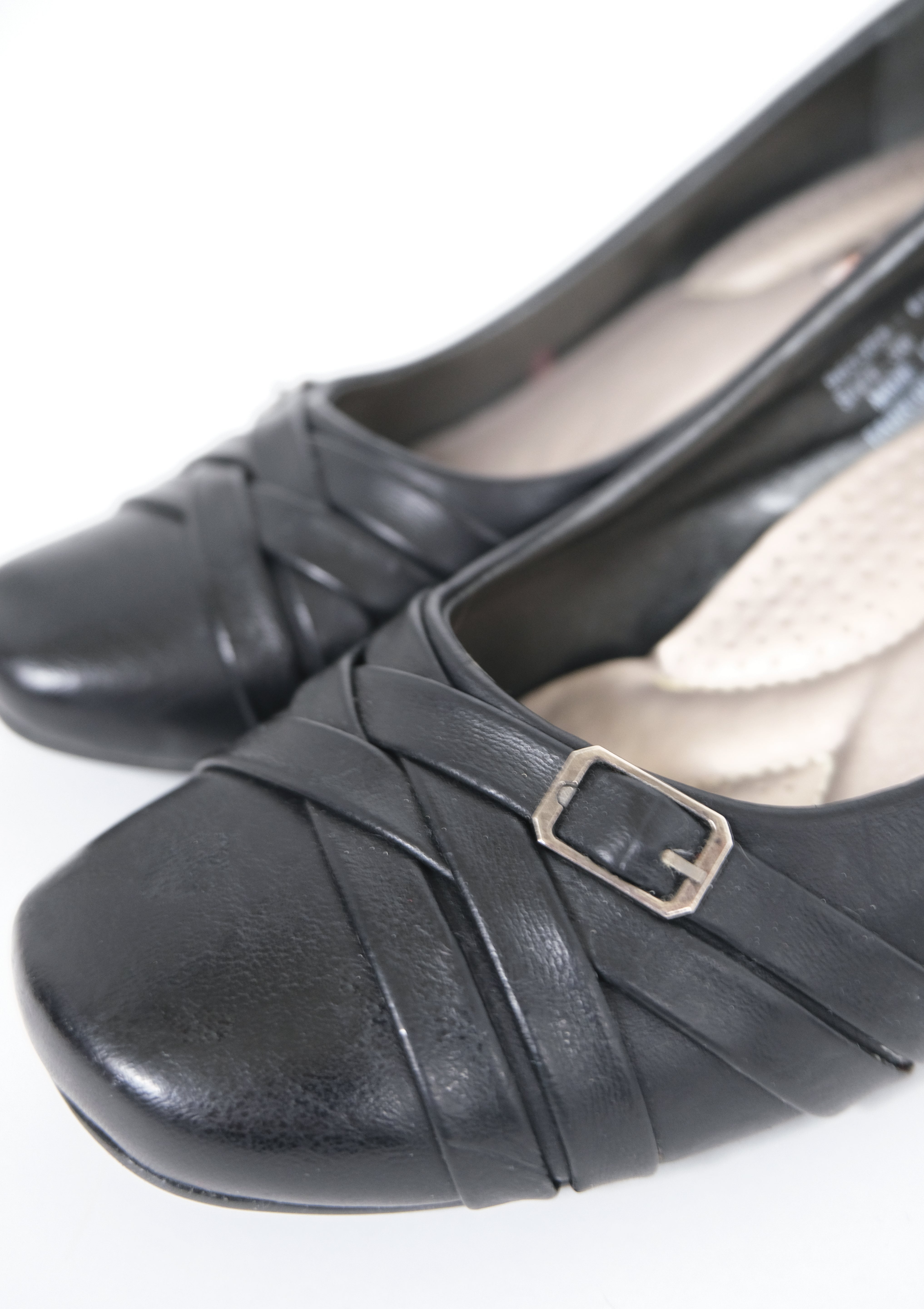 Size 6 Black Buckle Kitten Heel