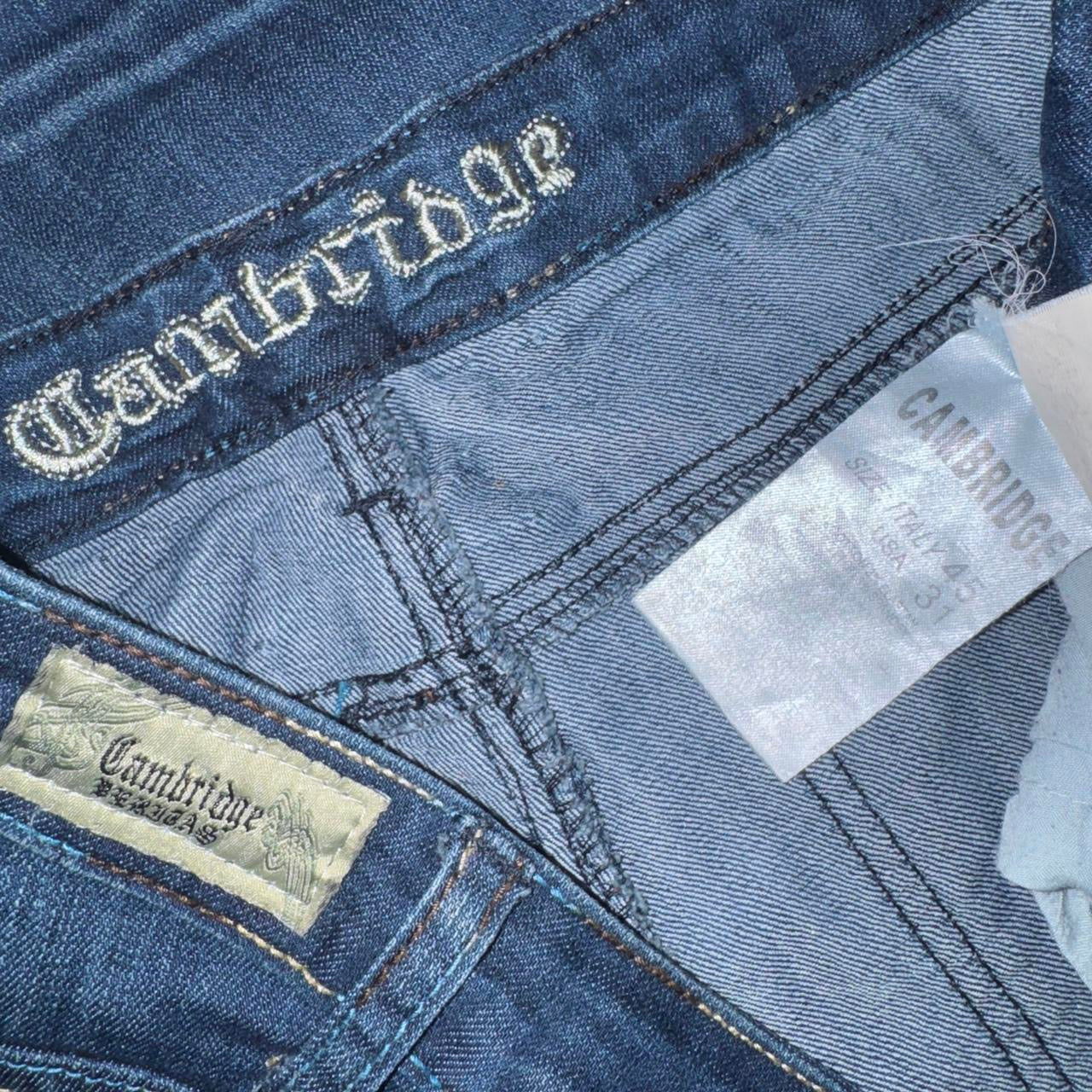 Cambridge Y2K Low Rise Flare Jeans (M)