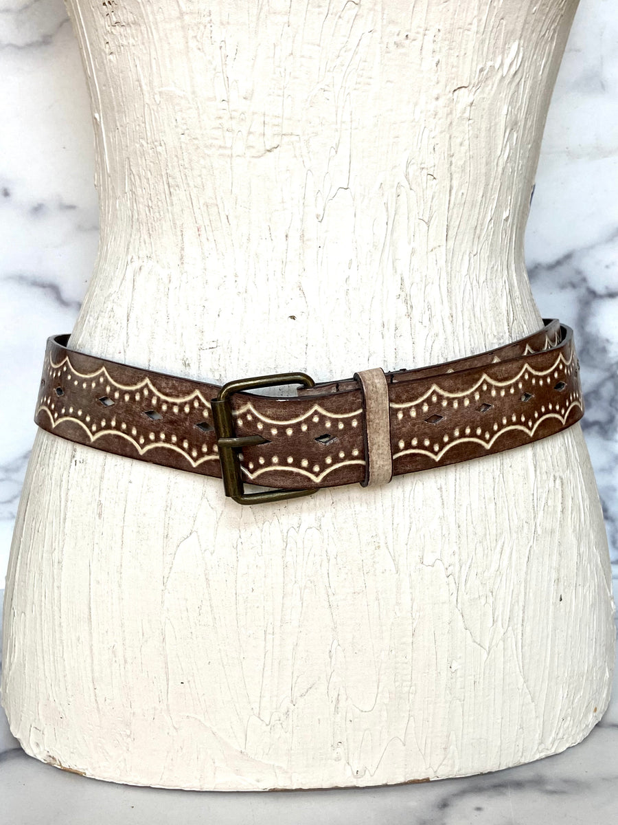Leather design belt