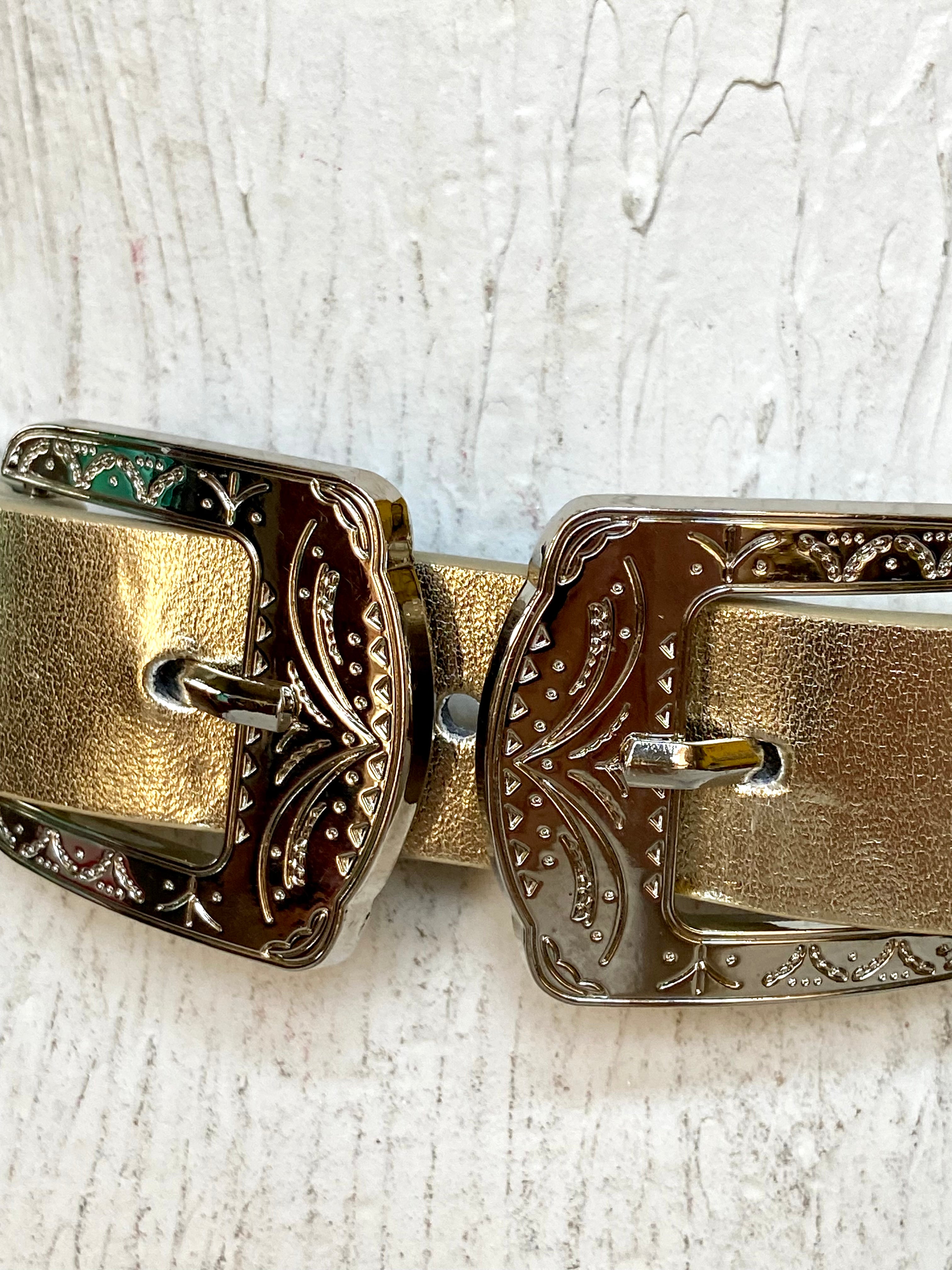 Double buckle gold belt