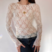 90s Cream Lace Longsleeve Top (M)