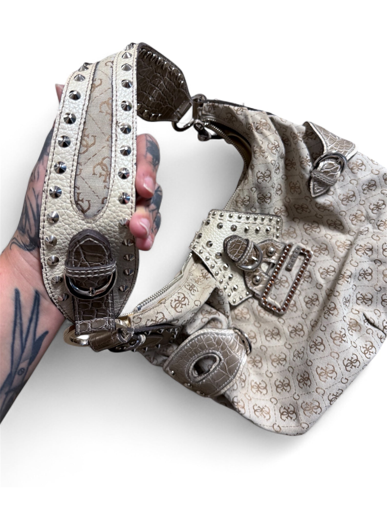 00s GUESS monogram shoulder bag