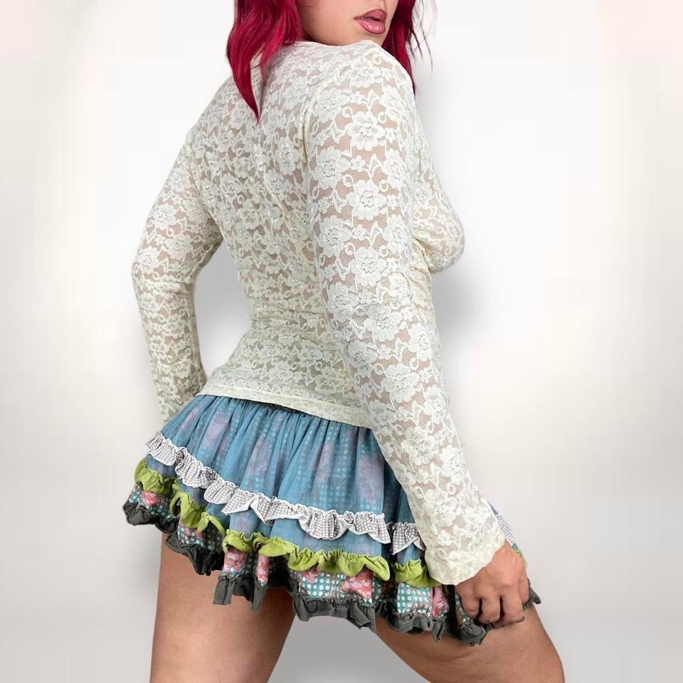 2000s Ivory Lace Top (M-L)