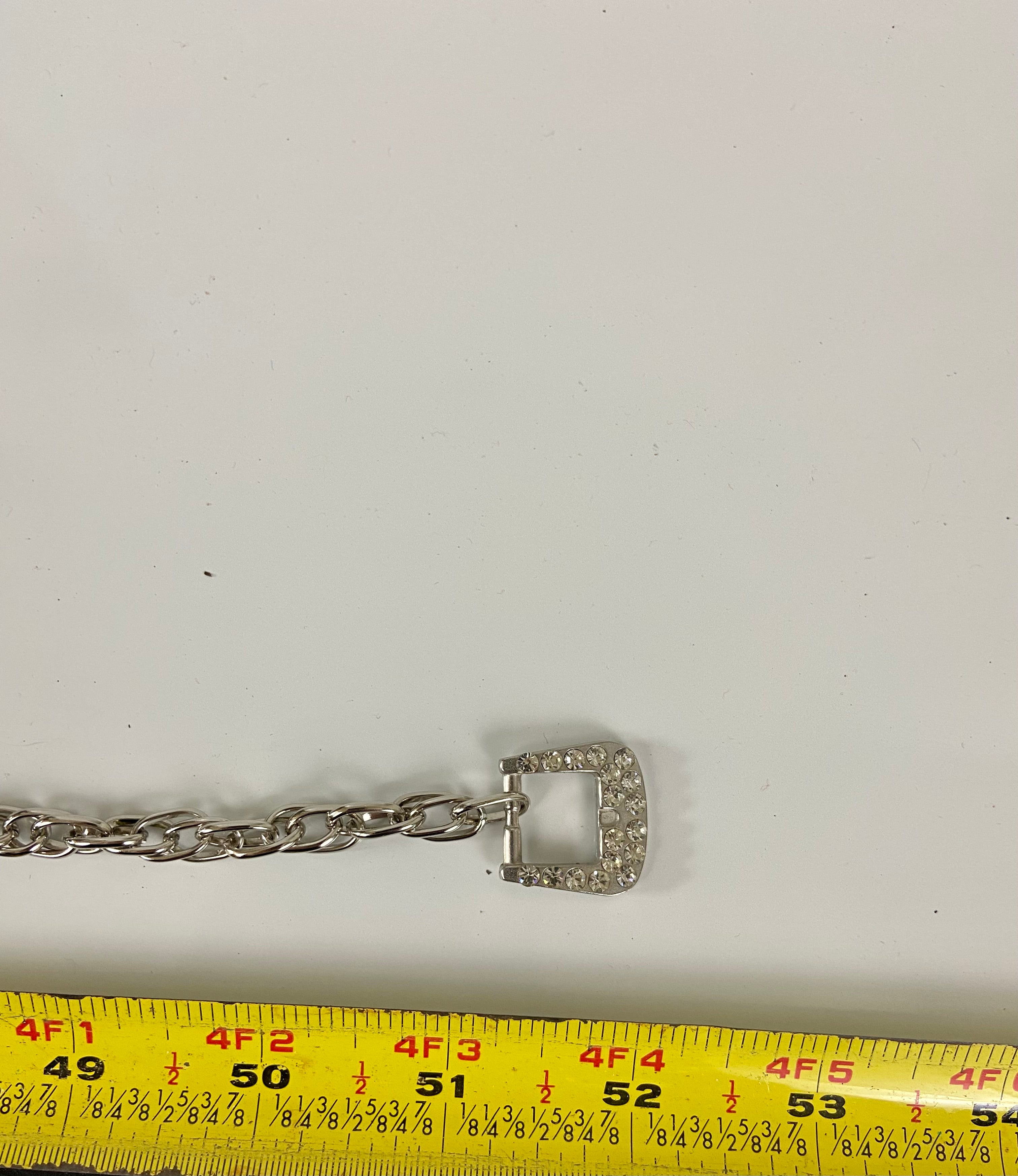 Buckle & beads belt