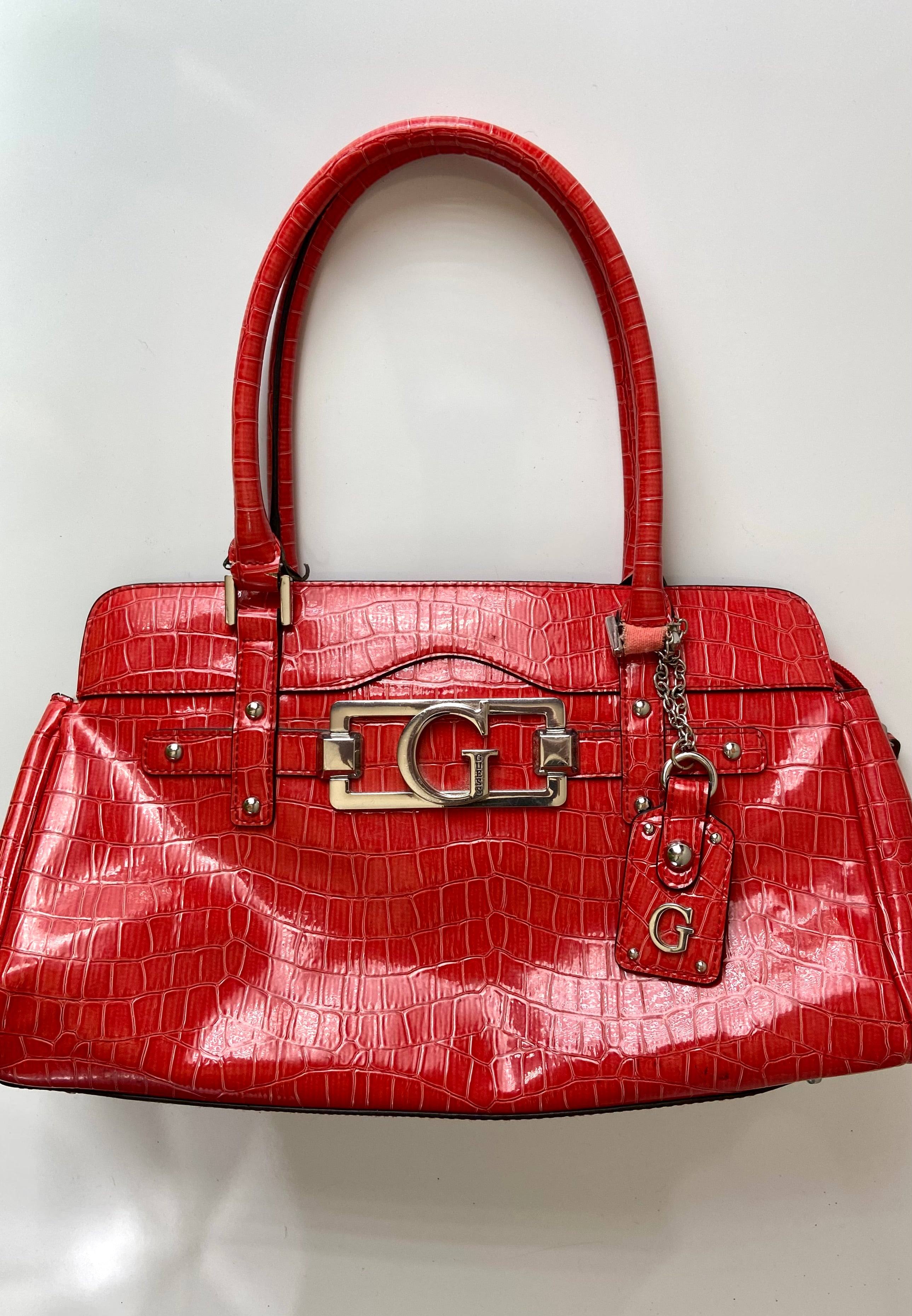 2000s Red Guess Shoulder Bag