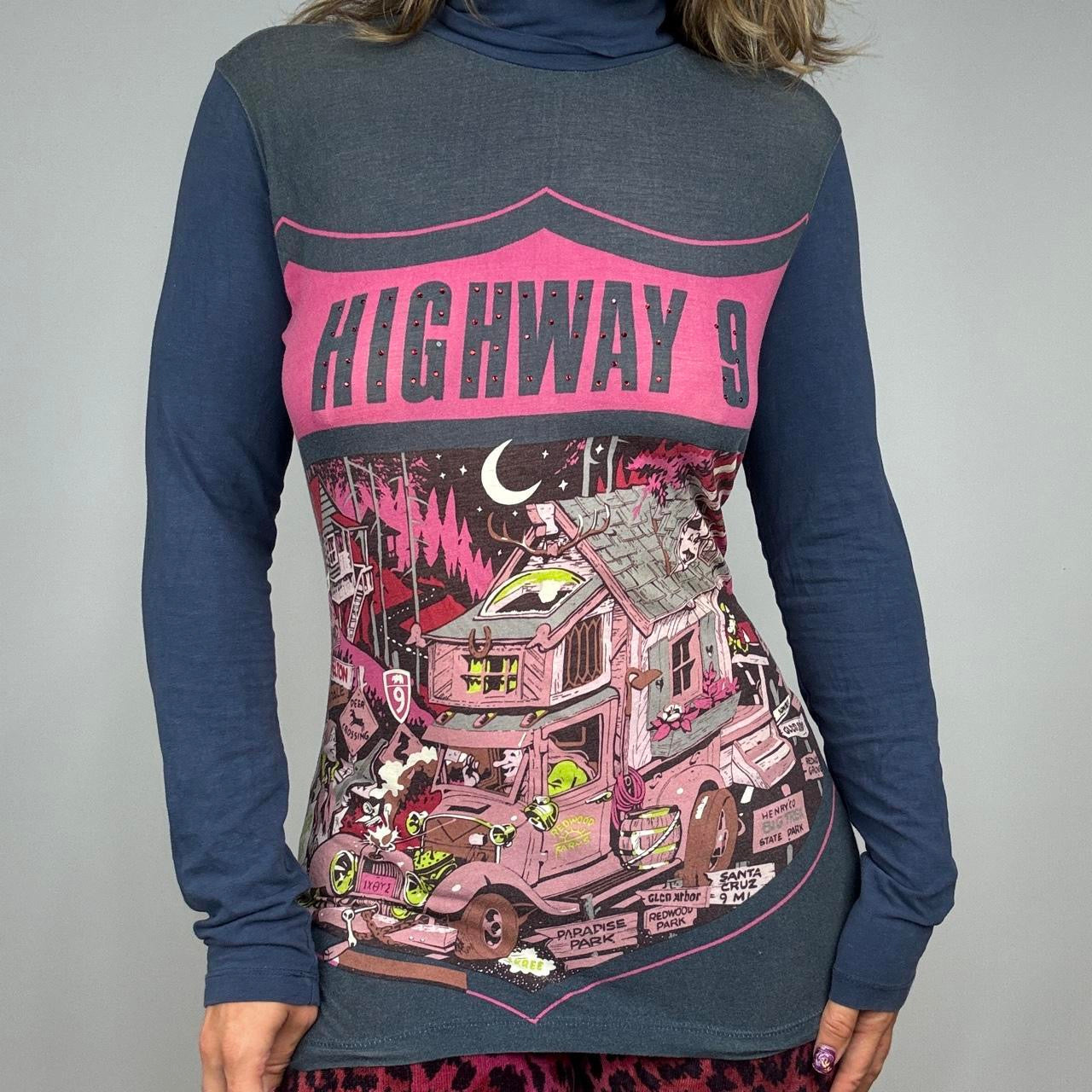 Custo Barcelona “Highway 9” Road Trip Graphic Turtleneck (L)