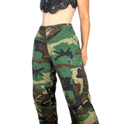 90s Camo Military Cargos (M)