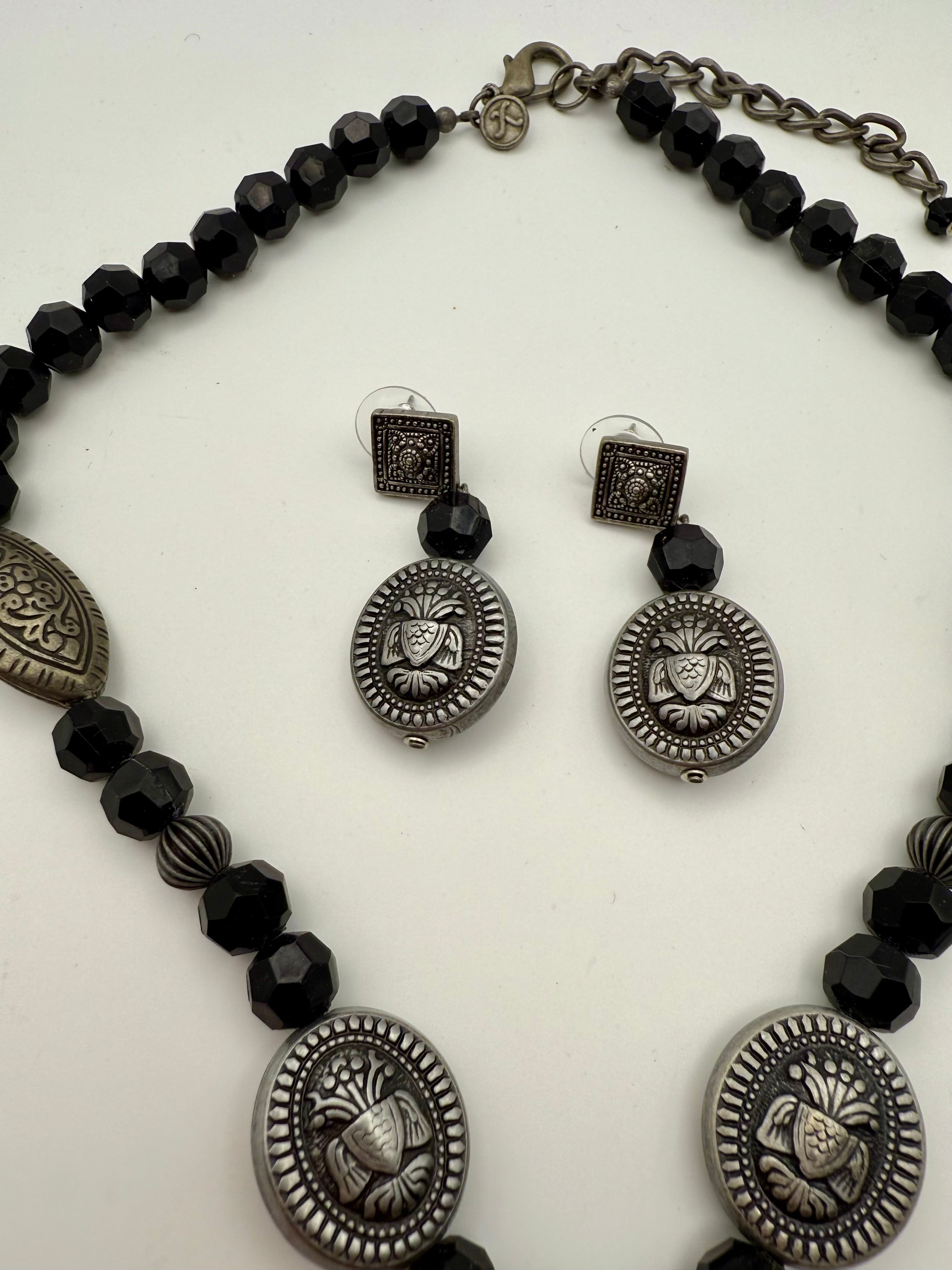 Antique Silver Black Beaded Necklace Set