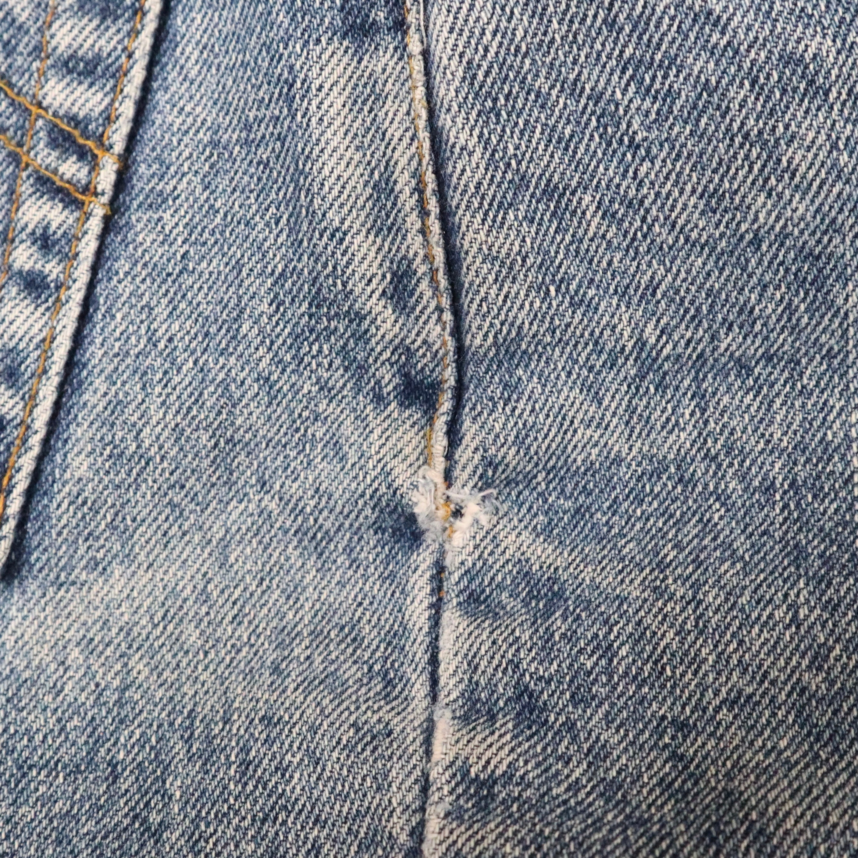 90s LEVI'S High Waisted Jeans (S)