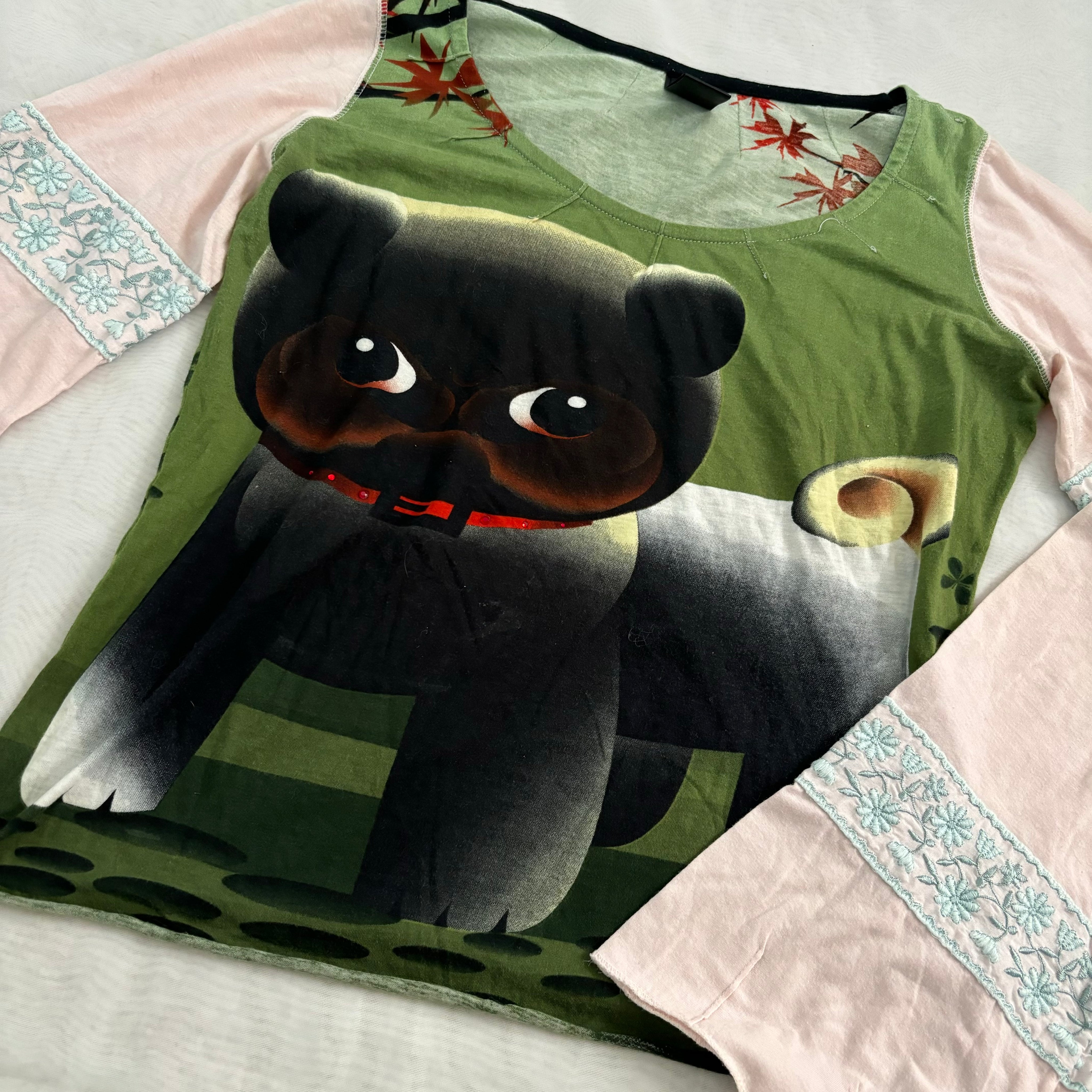 Cust Barcelona Pug Top (M/L)