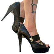 Italian Designer Leather Buckle Heels (8.5)