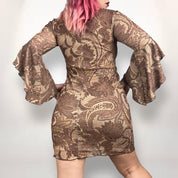 90s Boho Bell Sleeve Dress (Medium)
