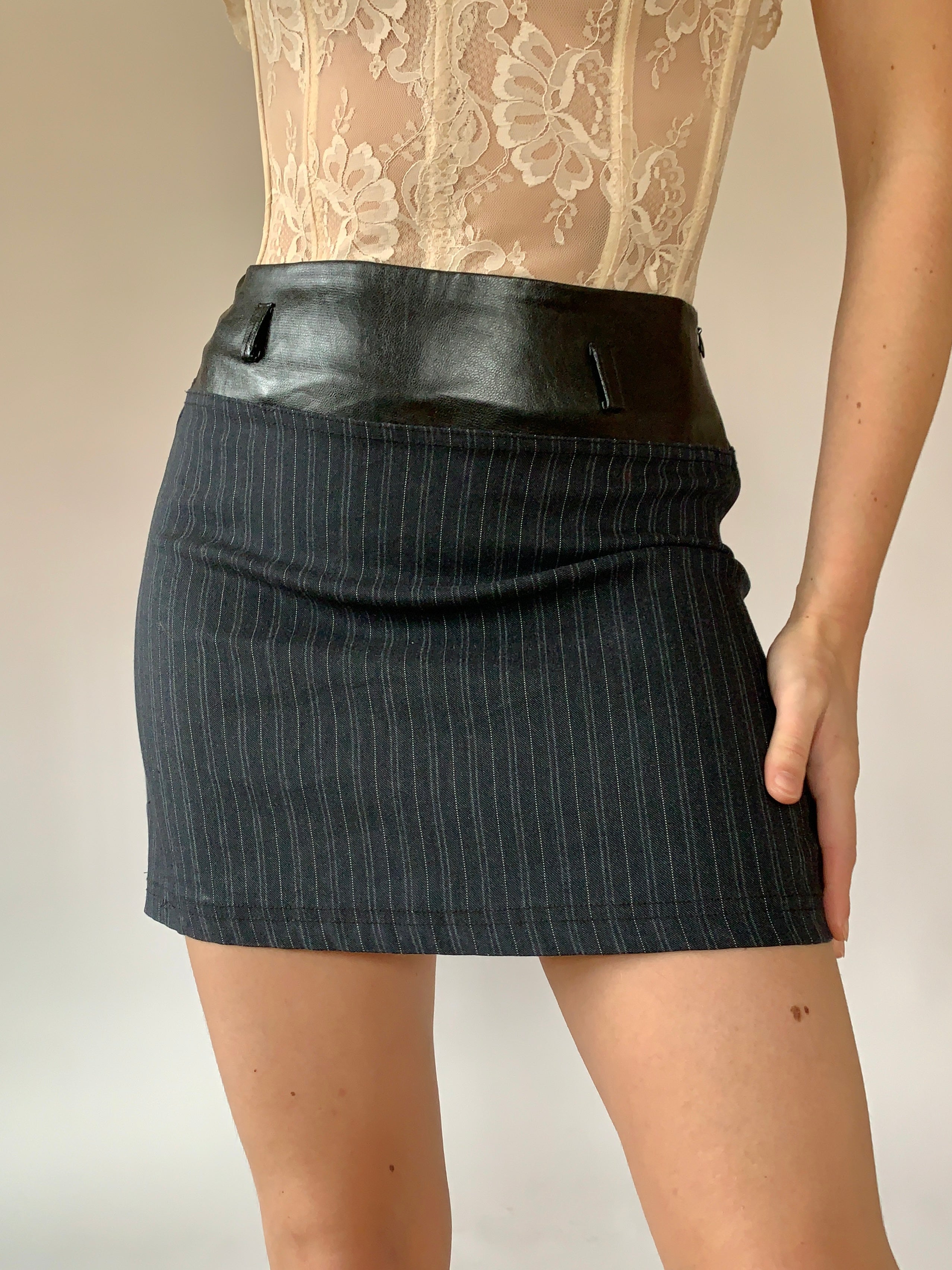Y2K Pinstripe Mini (S)