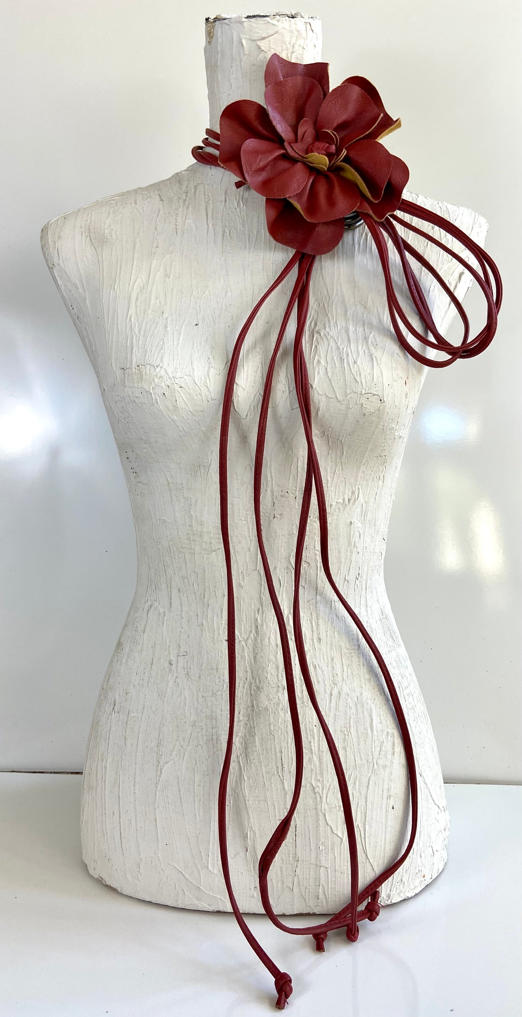 Red🌹Leather flower belt statement