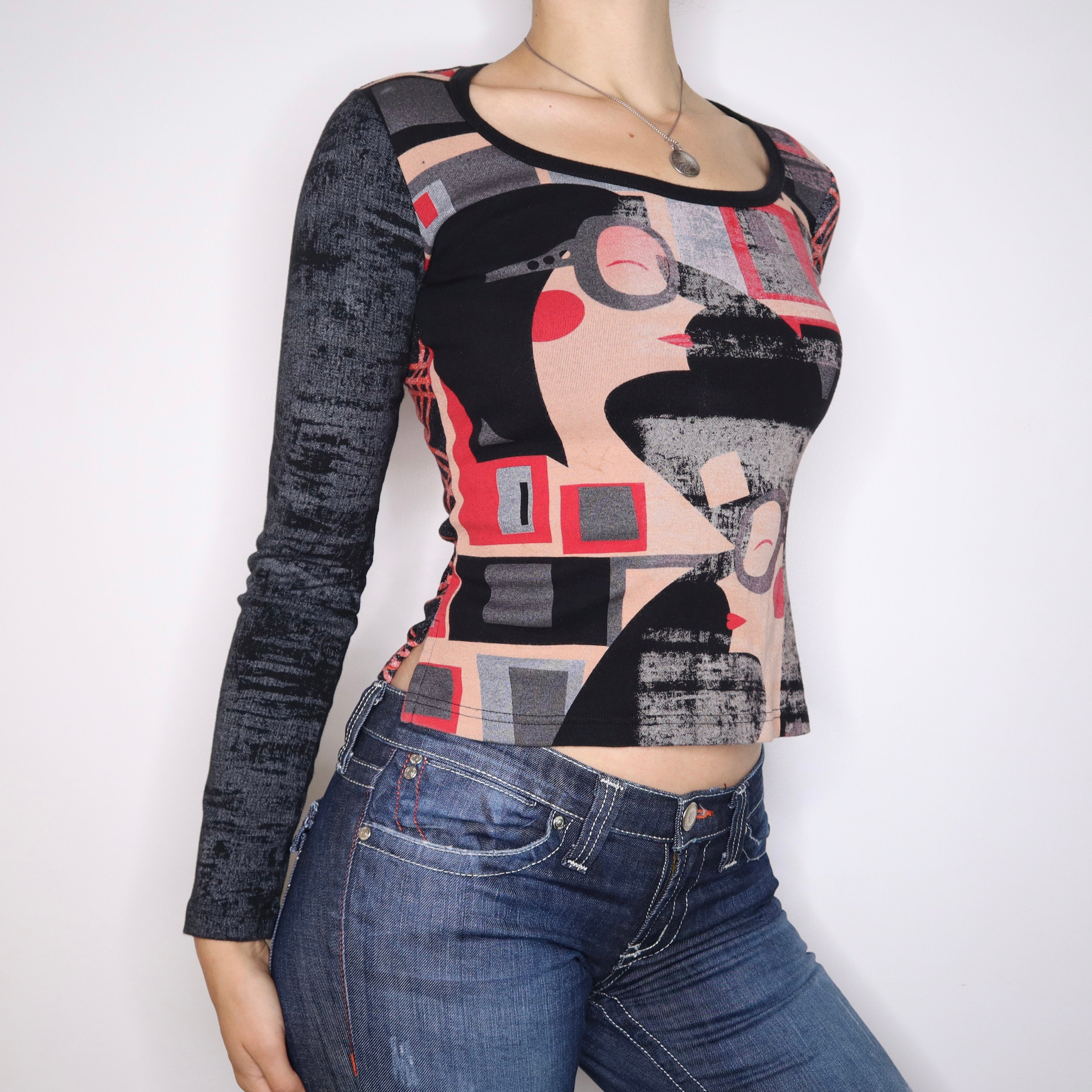 00s y2k CUSTO BARCELONA 人物柄 カットソー Y2K Custo Barcelona Top L/XL – Vida Vazquez Studio