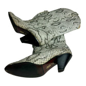 Snakeskin Cowboy Boots (6)