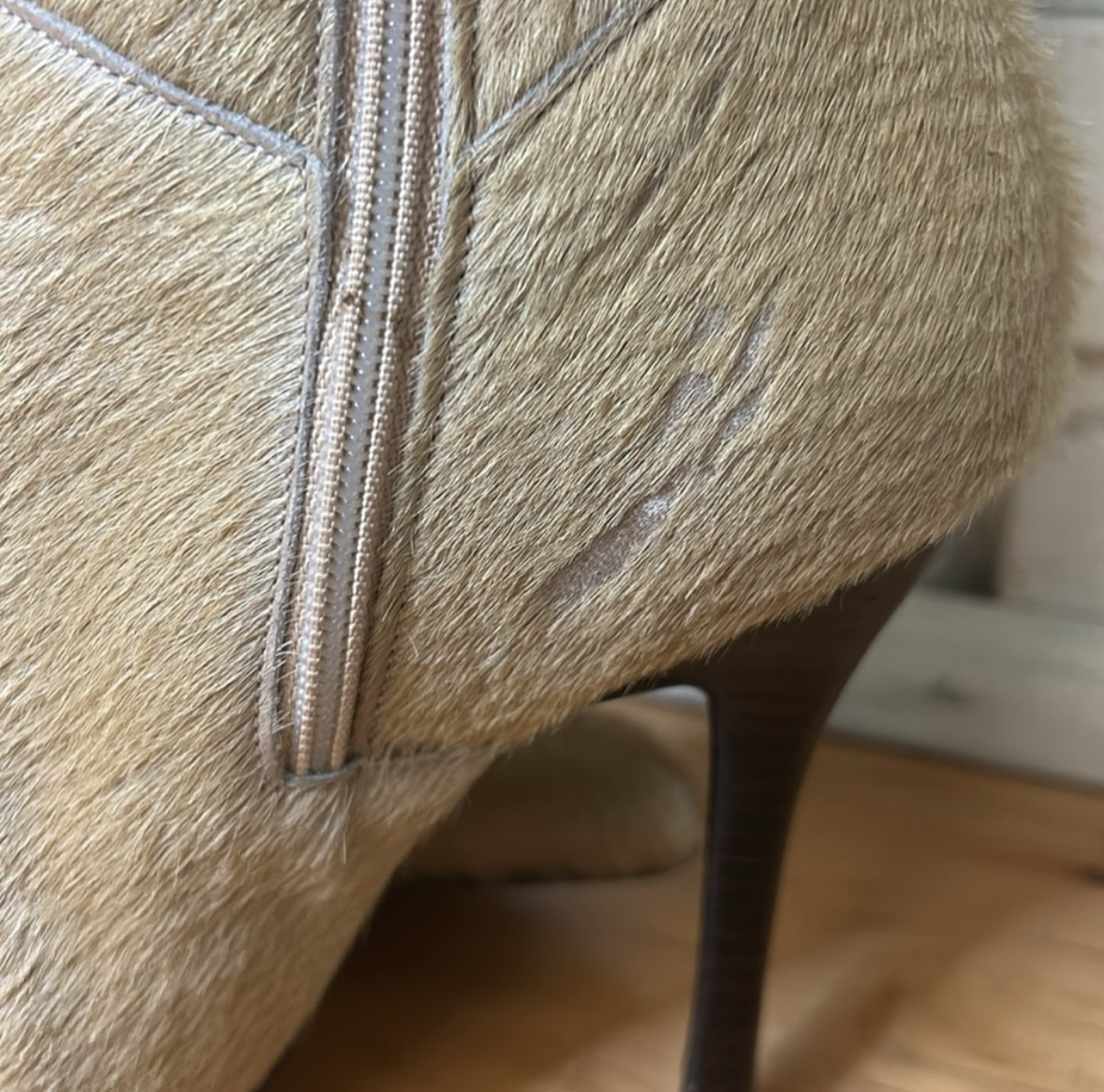 2000s Calf Hair Boots (8)