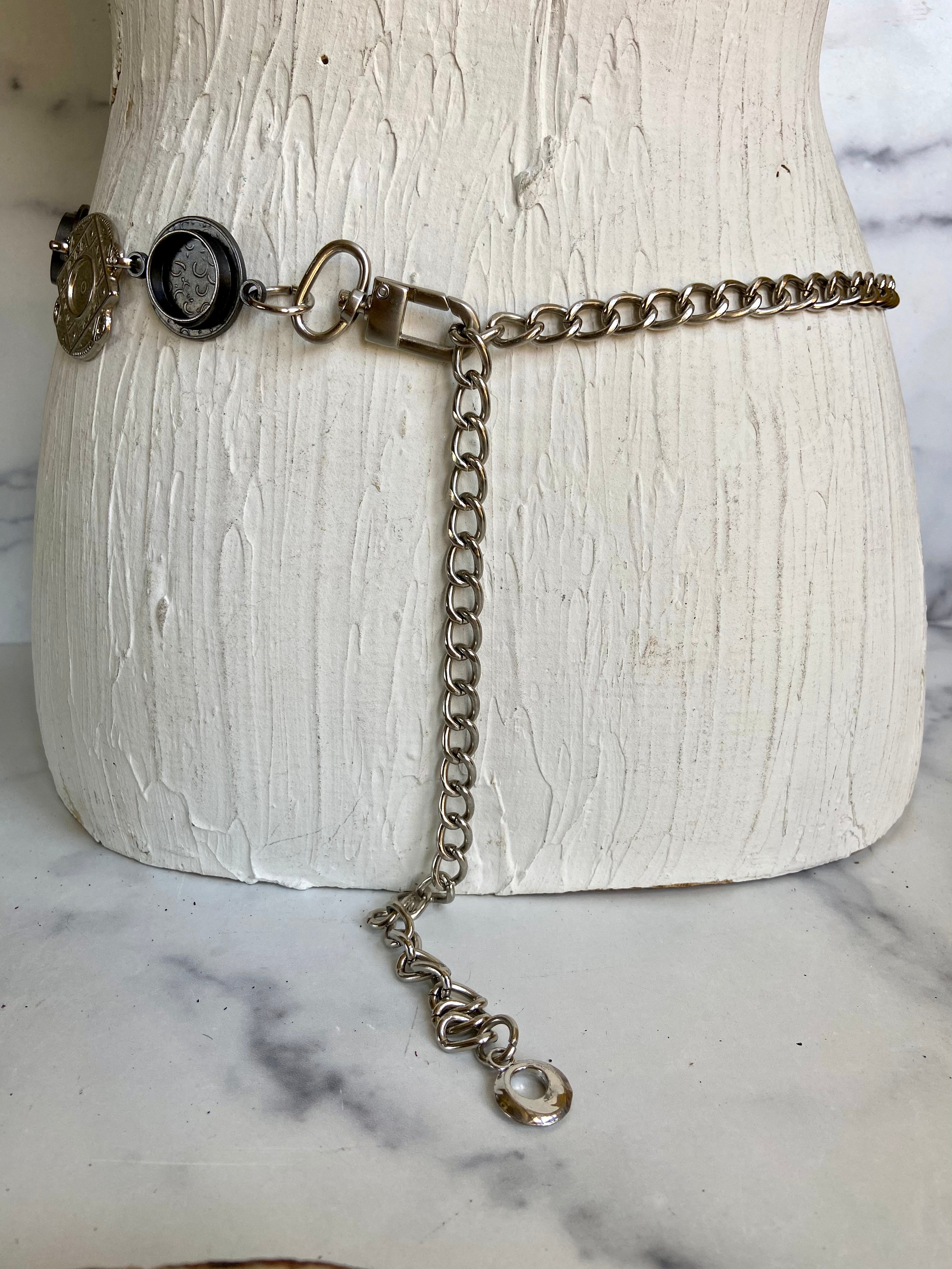 Metal chain belt