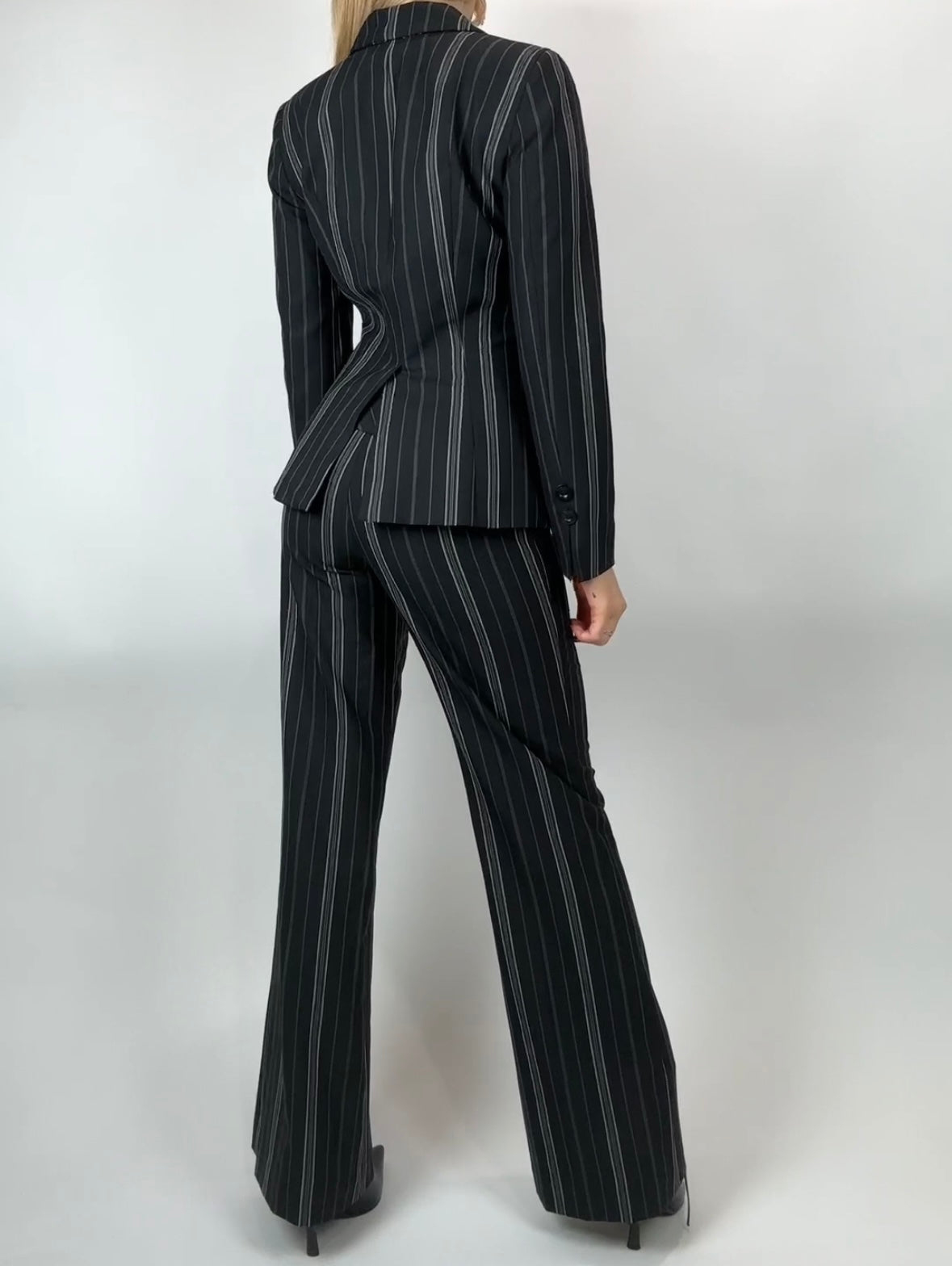 90's Charcoal Striped Blazer Pant Suit Set (S)
