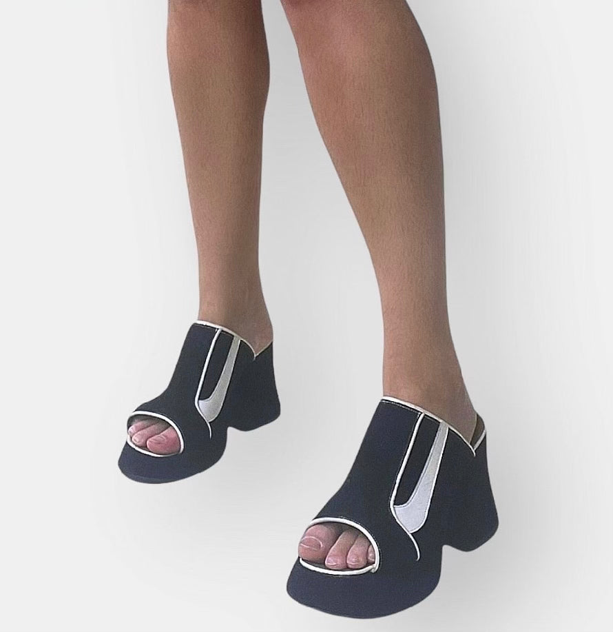 90s Black and White Suede Chunky Platforms by London Underground (7)