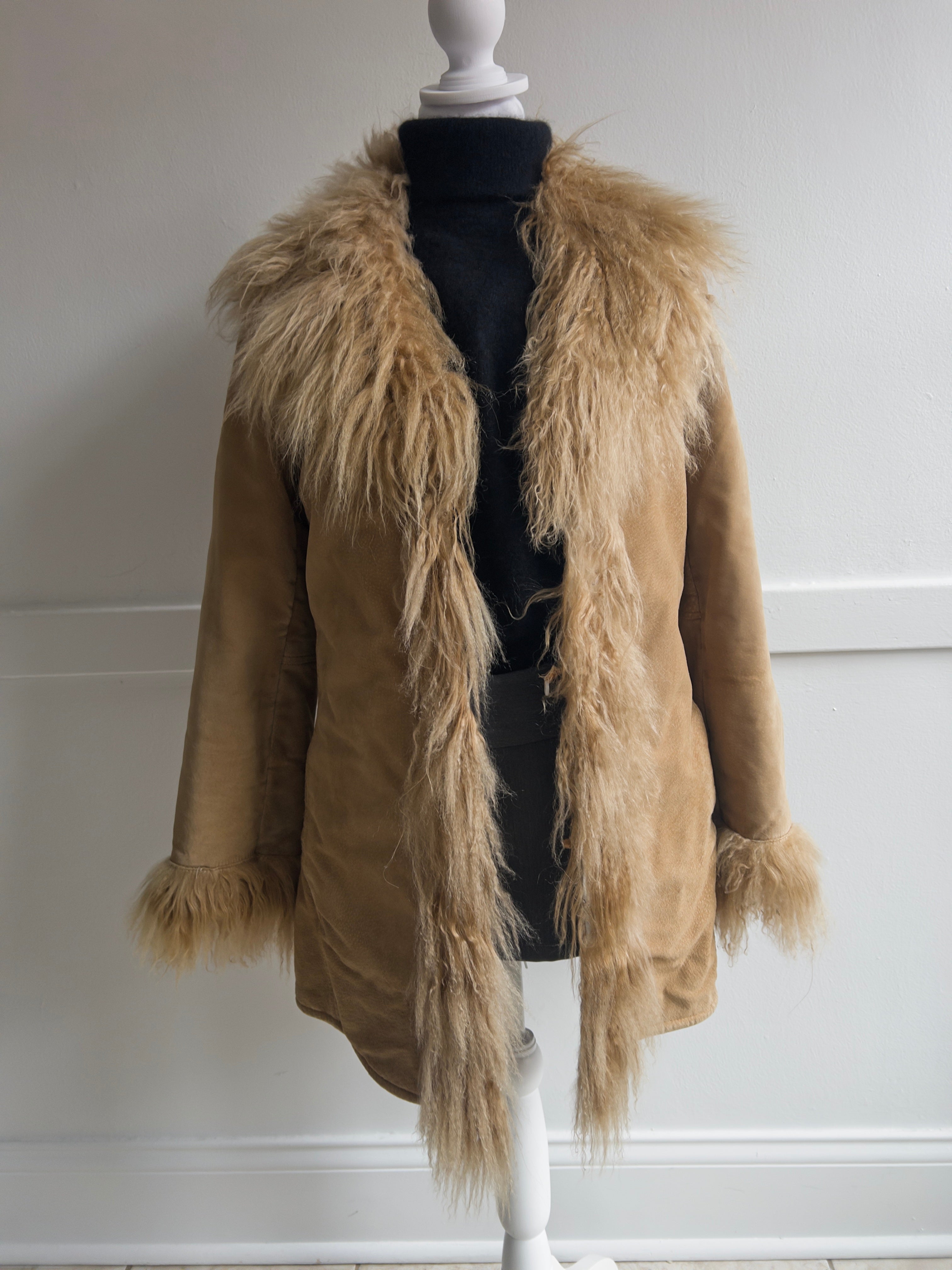 Vintage 1990s Penny Lane Mongolian Fur Coat (S/M)