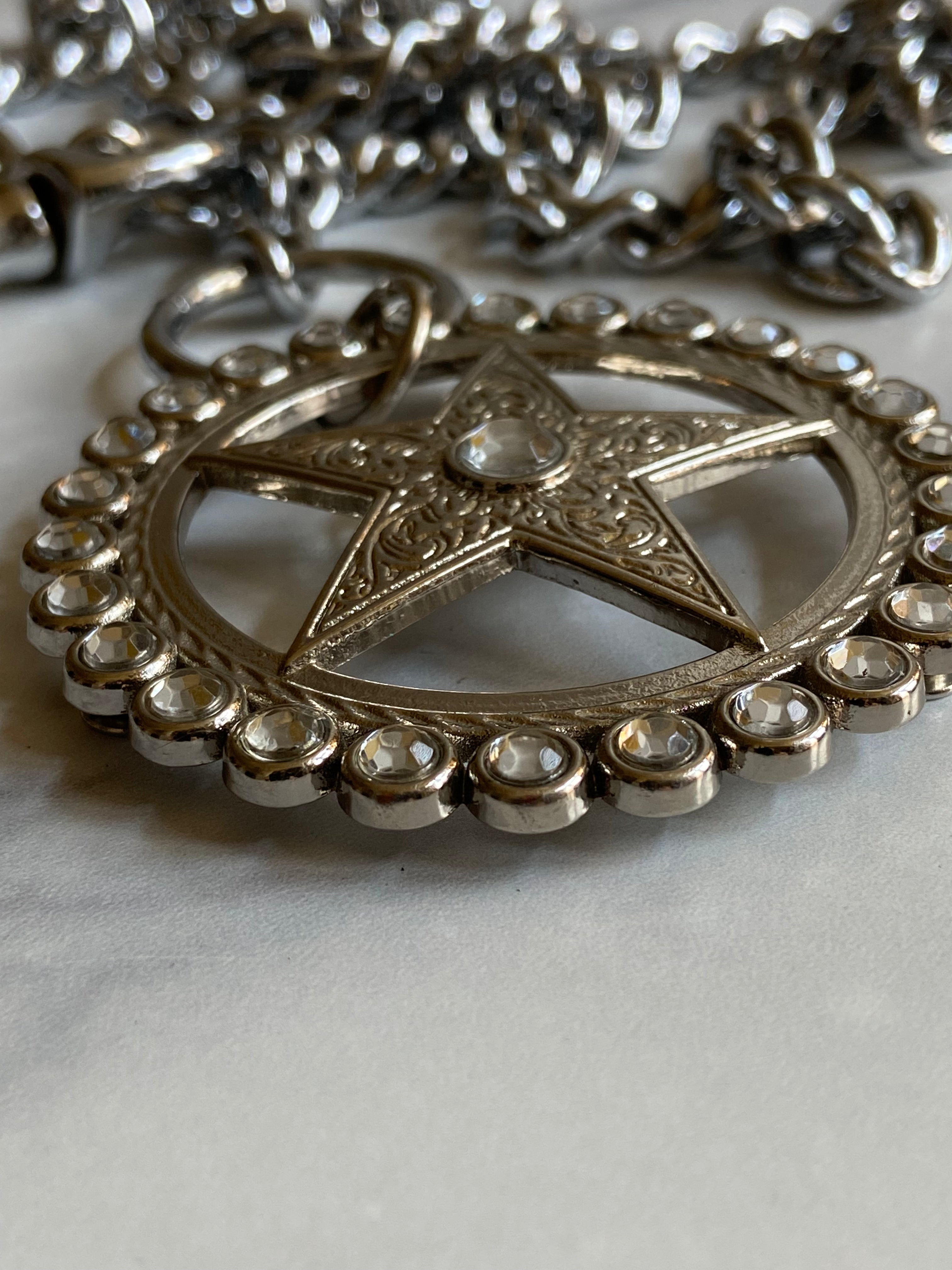 Star chain belt
