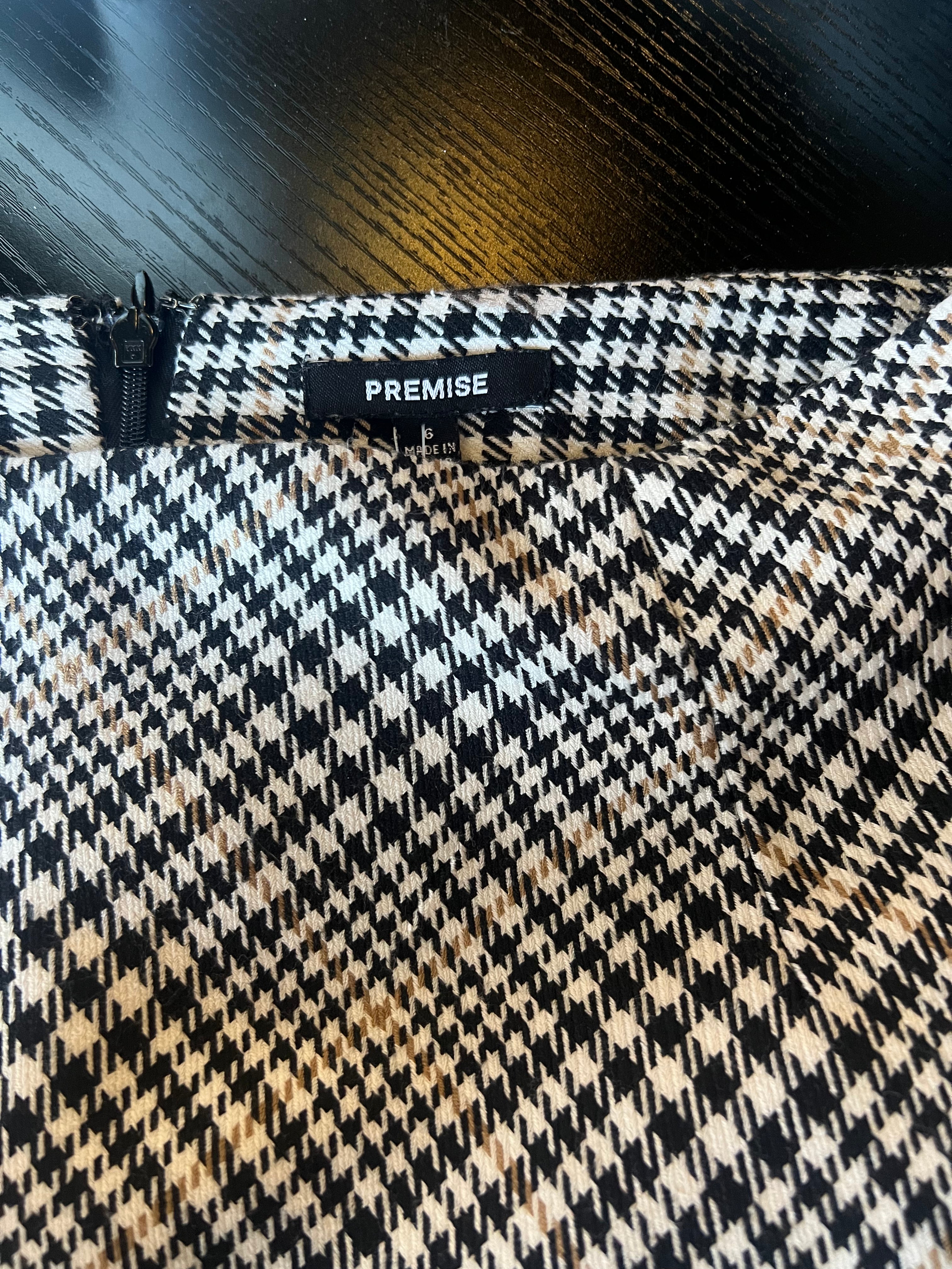 Houndstooth Faux Fur Mini Skirt (M)