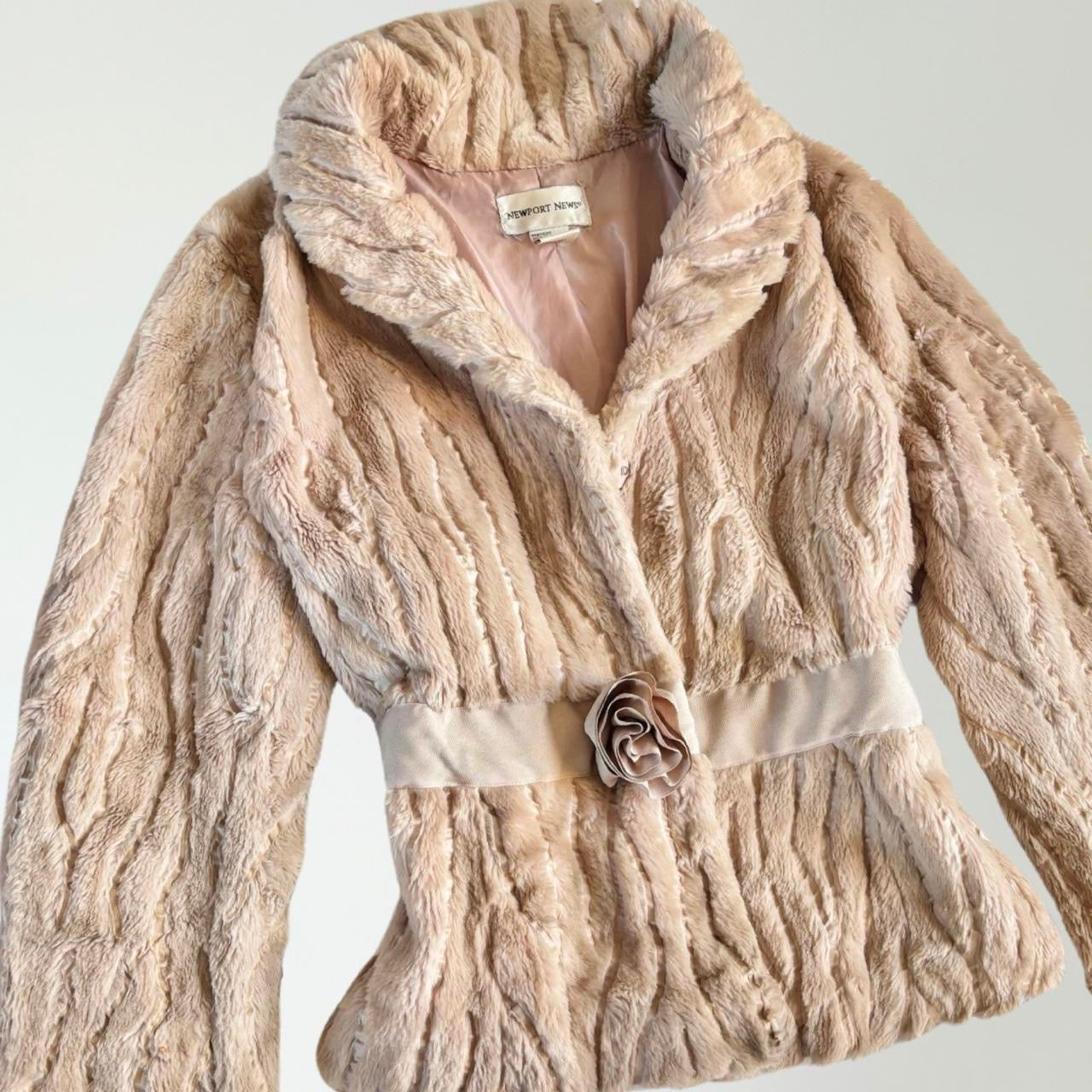 Vintage 90’s Faux Fur Coat (L)