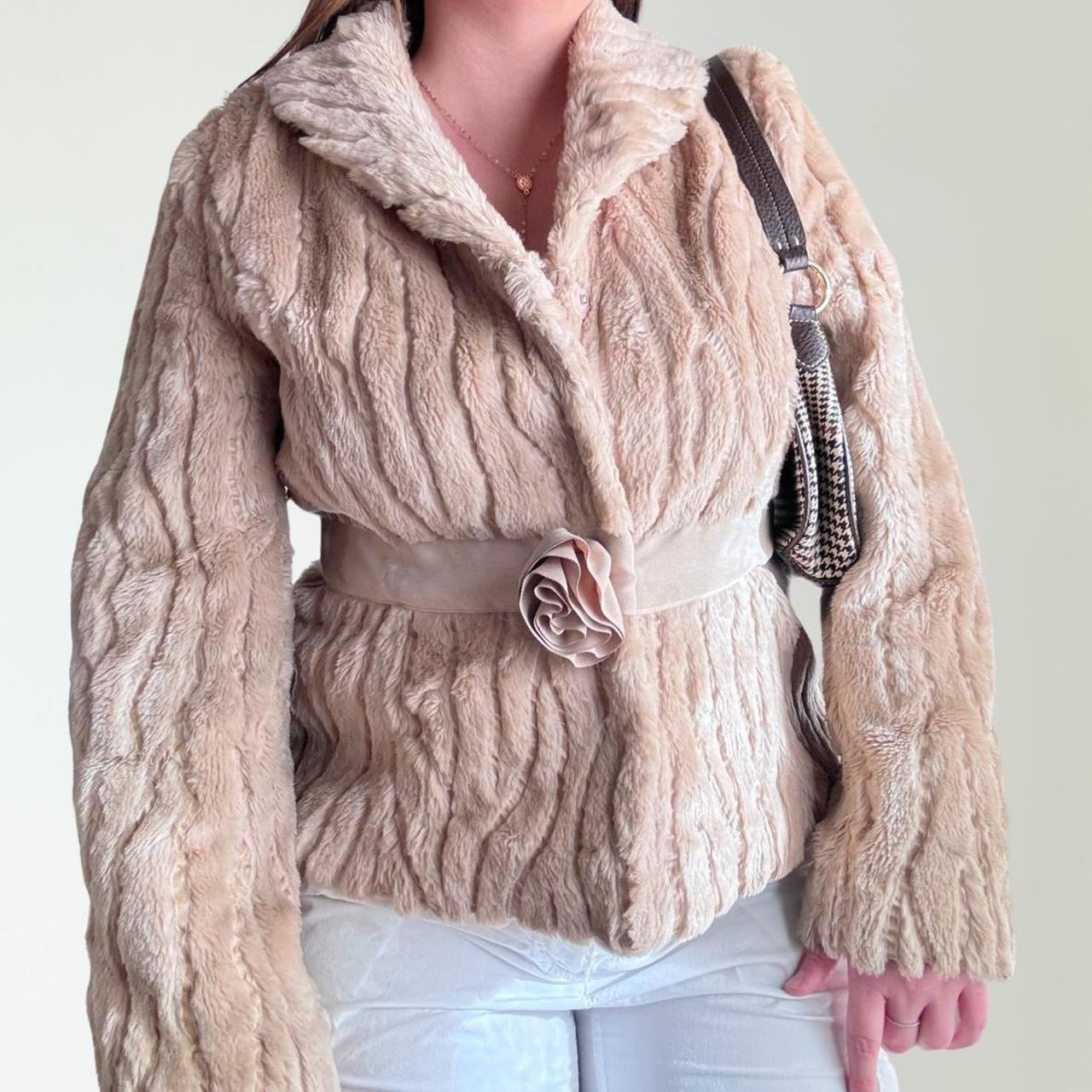 Vintage 90’s Faux Fur Coat (L)