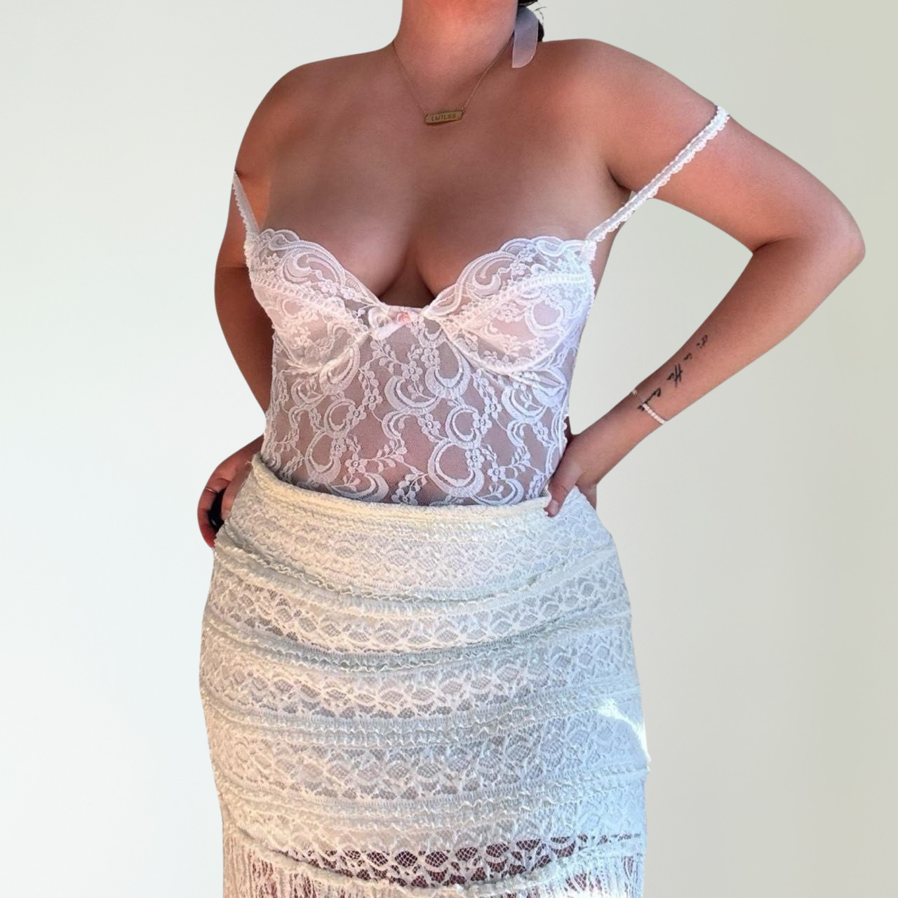 Vintage White 80’s Lace Bodysuit (S)