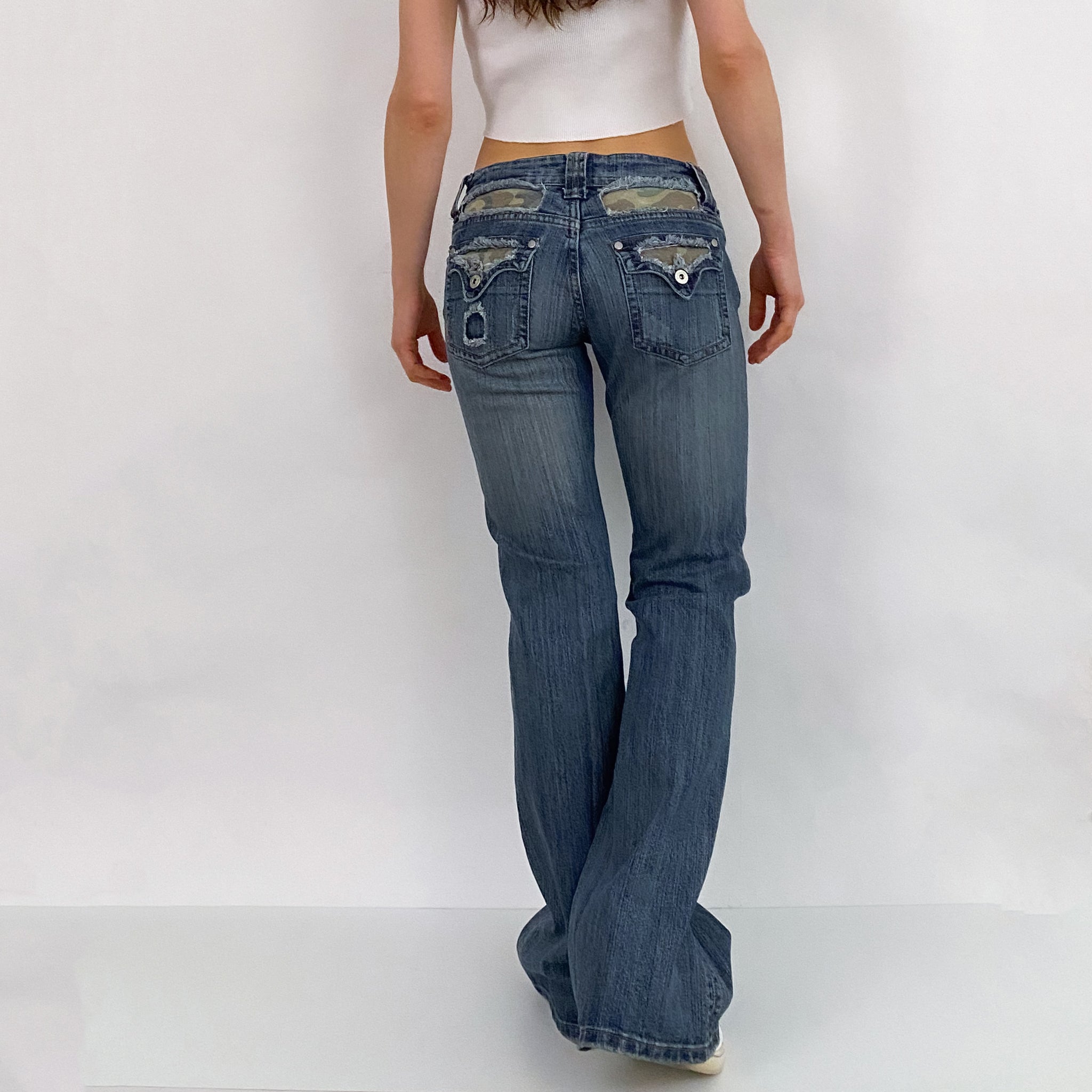 Camo Destructed Jeans - Medium