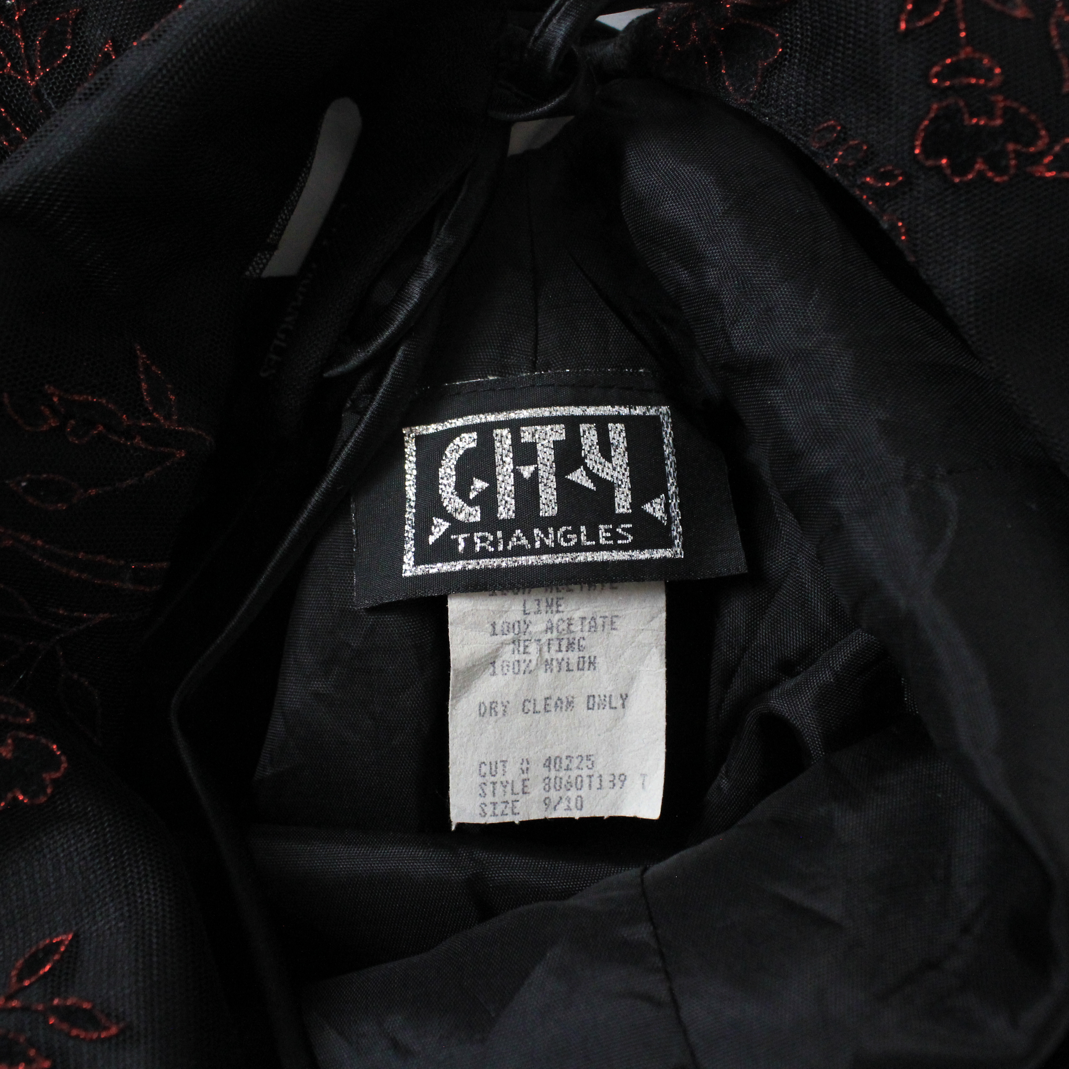 90s Lace Up Black/Red Gown (XS/S)