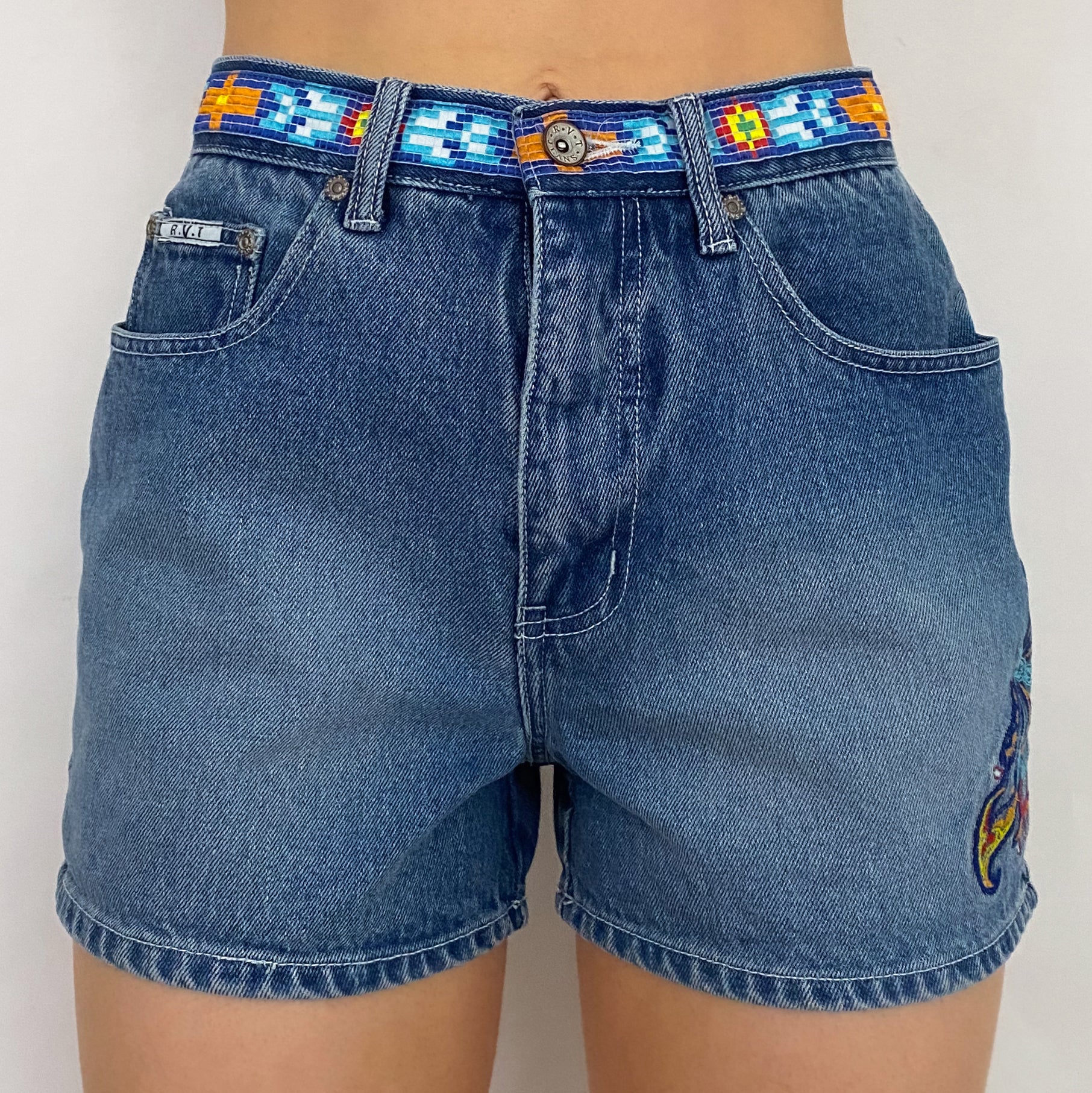 Funky Dragonfly Embroidered Shorts - XS