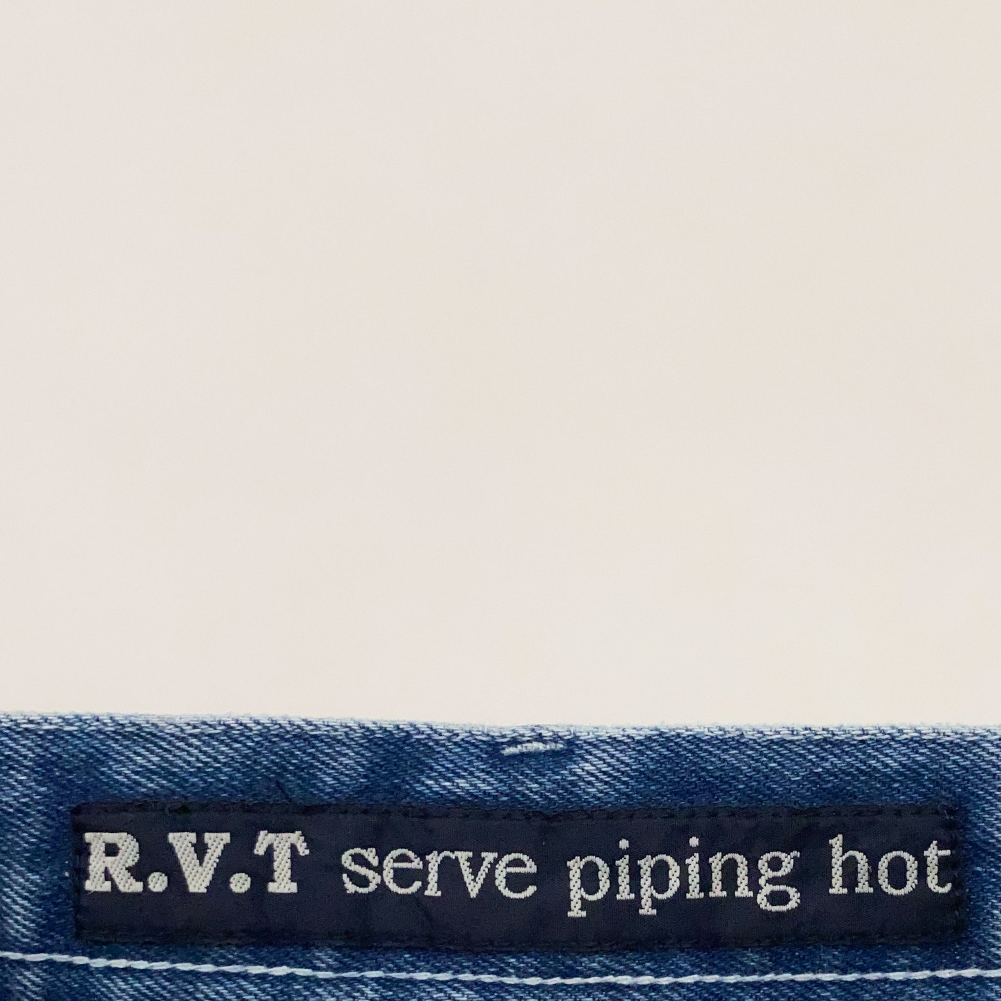 Funky Dragonfly Embroidered Shorts - XS