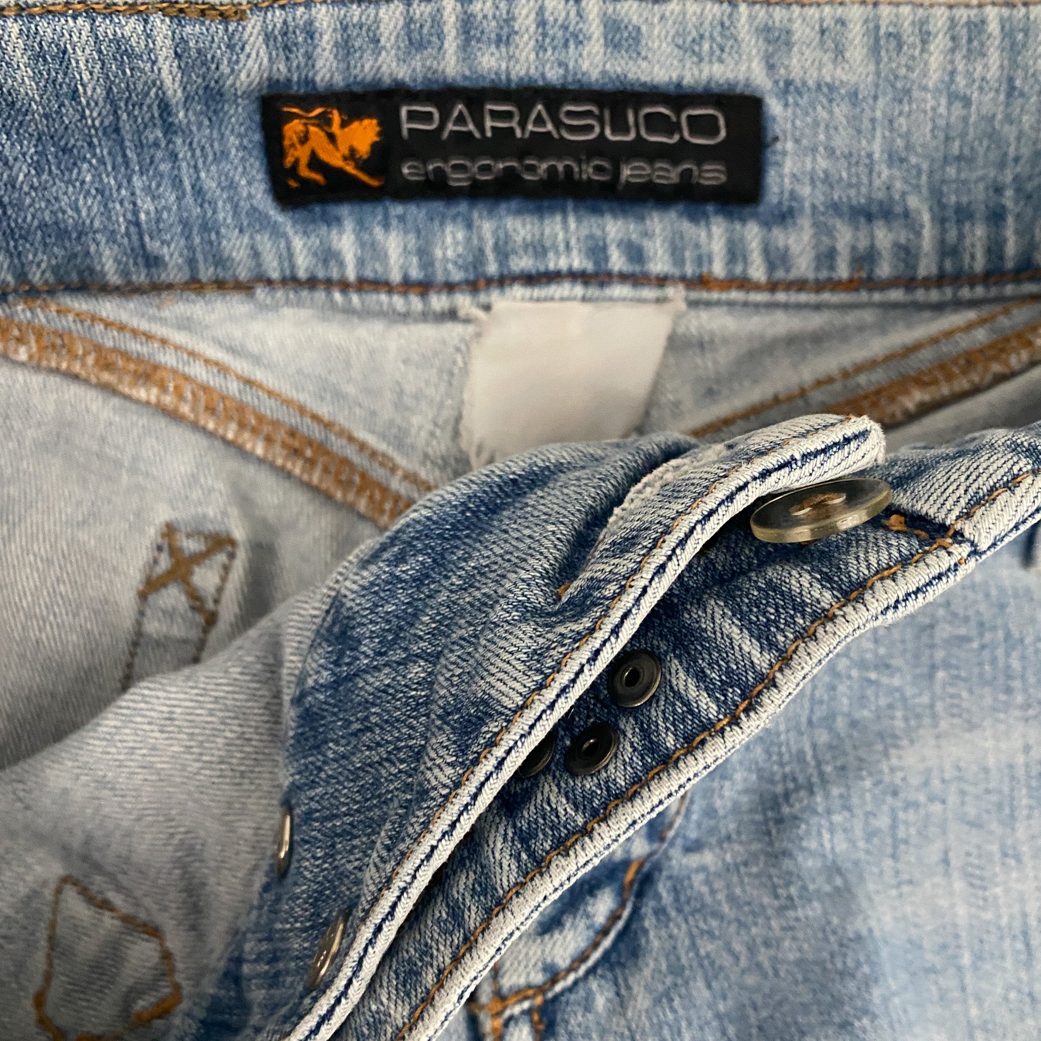 Parasuco 2000s Low Rise Studded Flare Jeans (M)