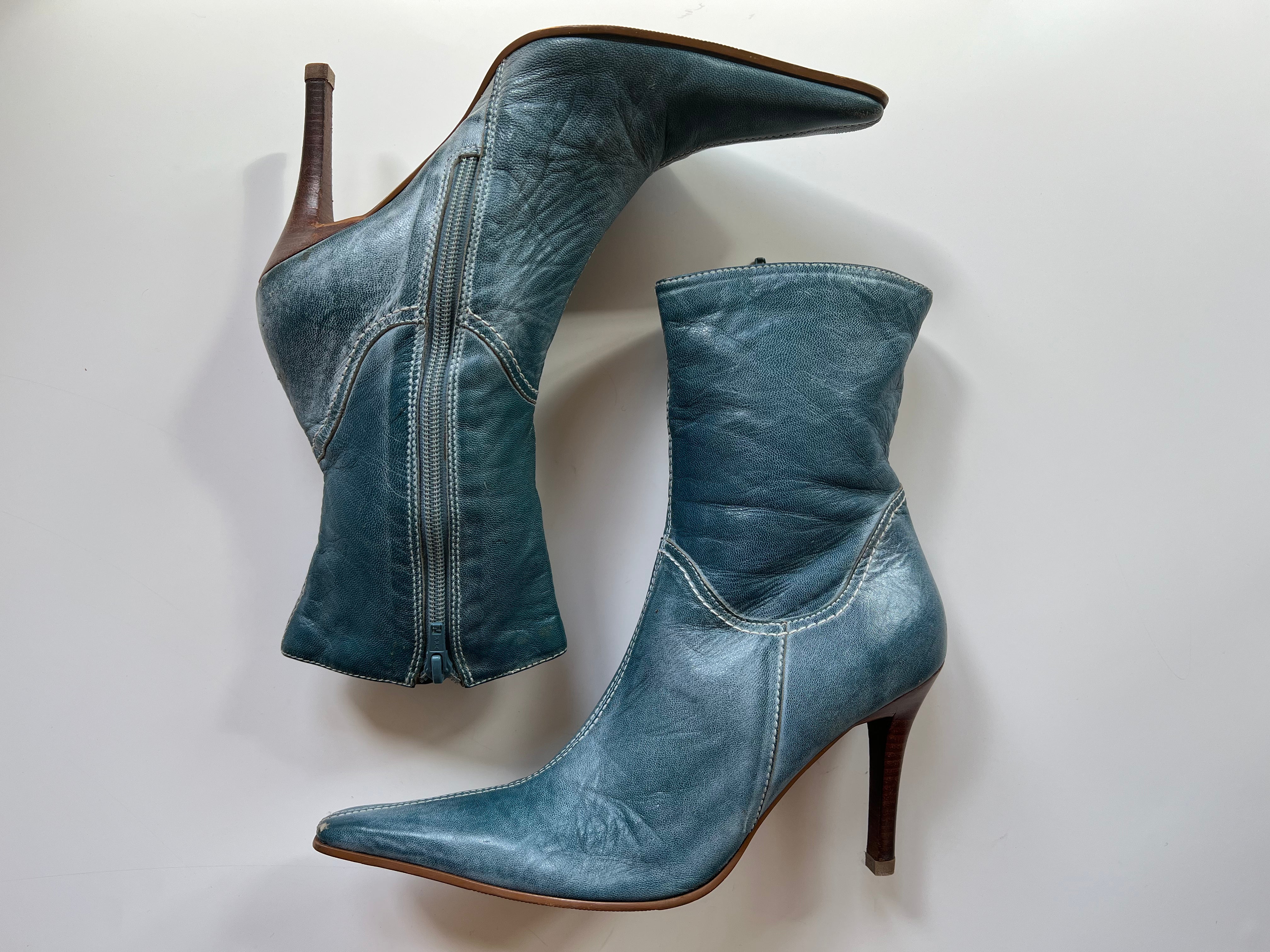 Y2K Genuine Leather Pointy Heels (8)