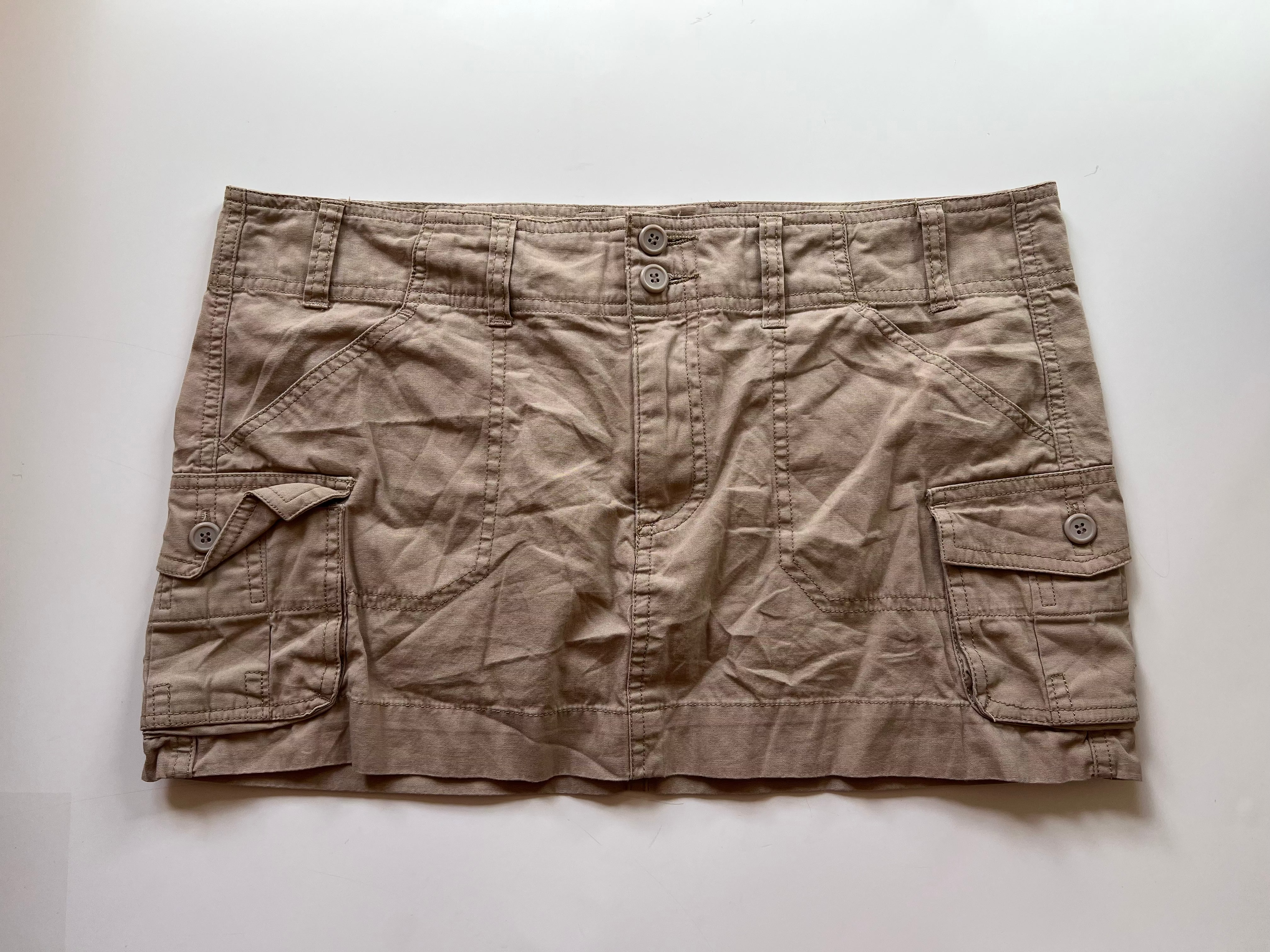 Y2K Khaki Cargo Mini Skirt (S/M)