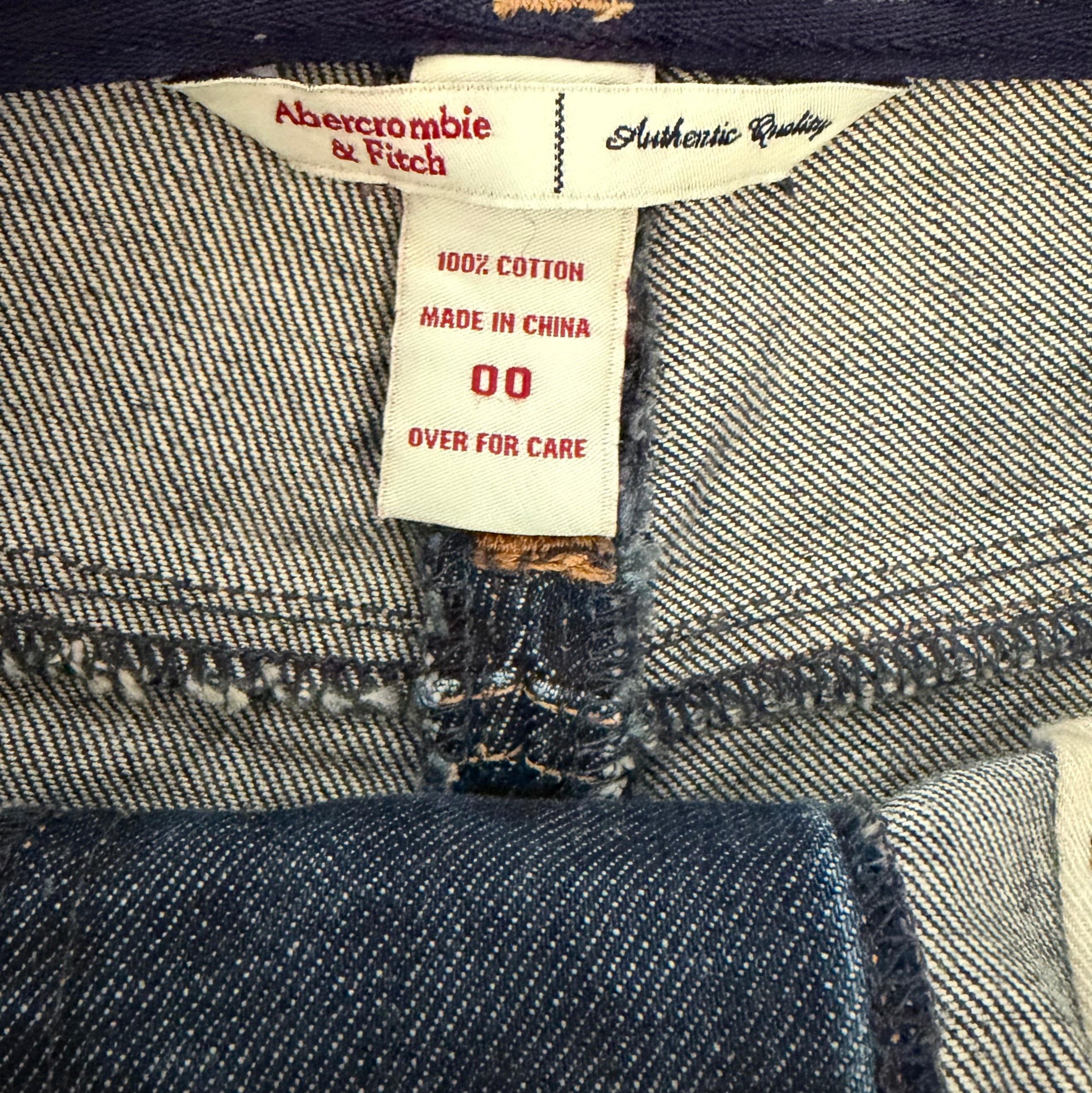 2000s Abercrombie Mini Skirt (xs)