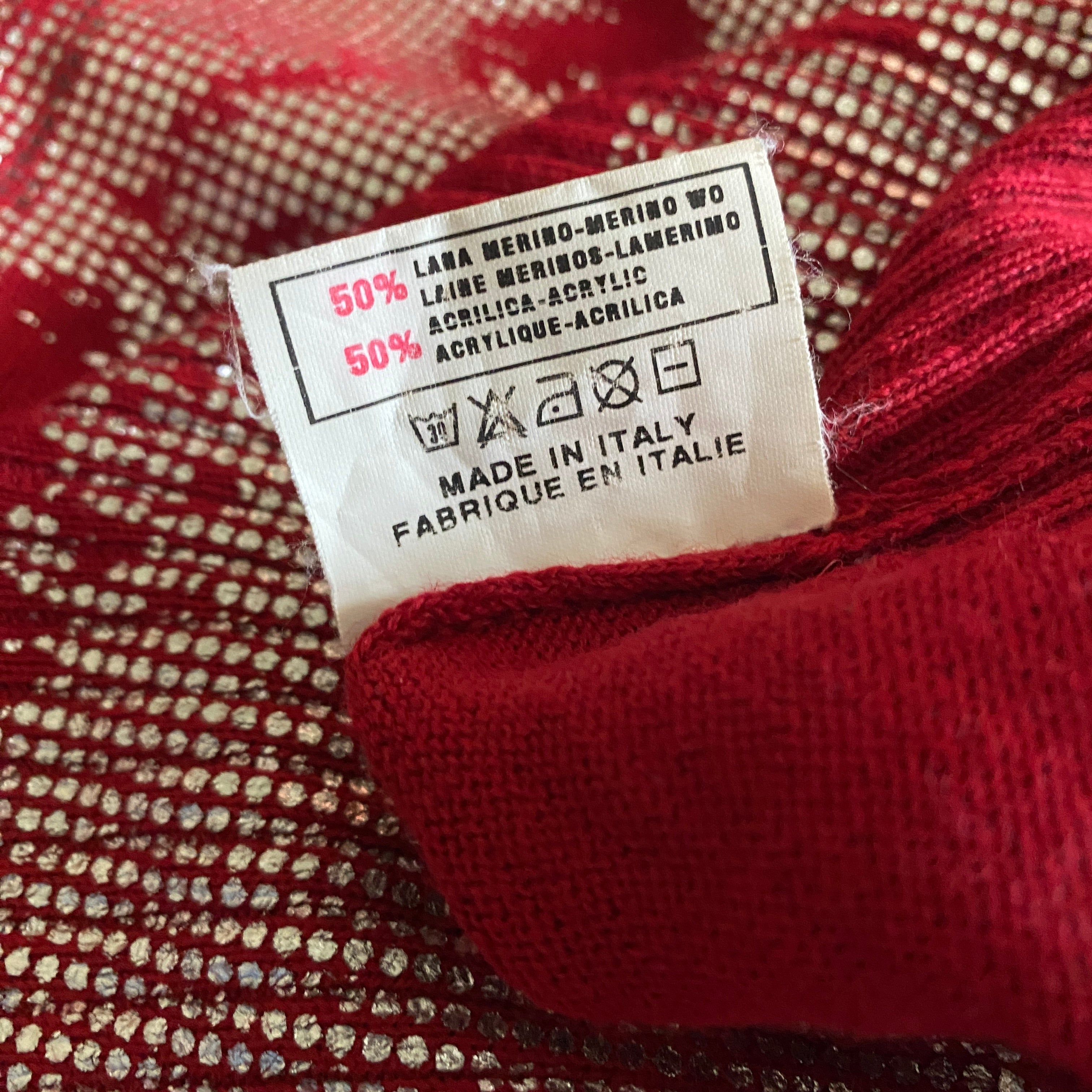 Miss Sixty 2000s Silver & Red Portrait Graphic Knit Tank Top (XS/S)