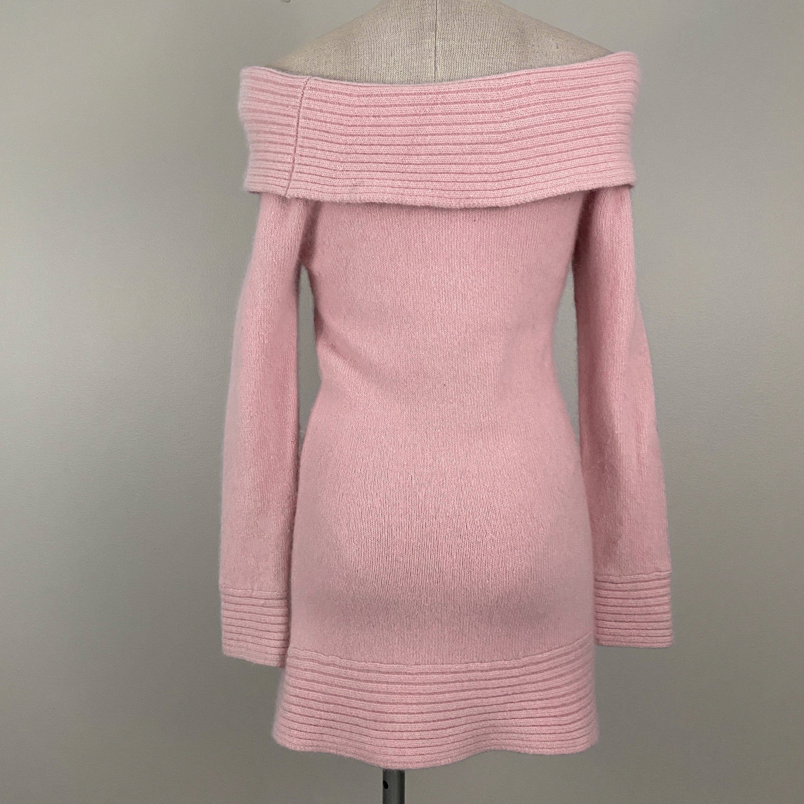 pink off the shoulder jumper dress Soft Pink Mini Sweater Dress (S)