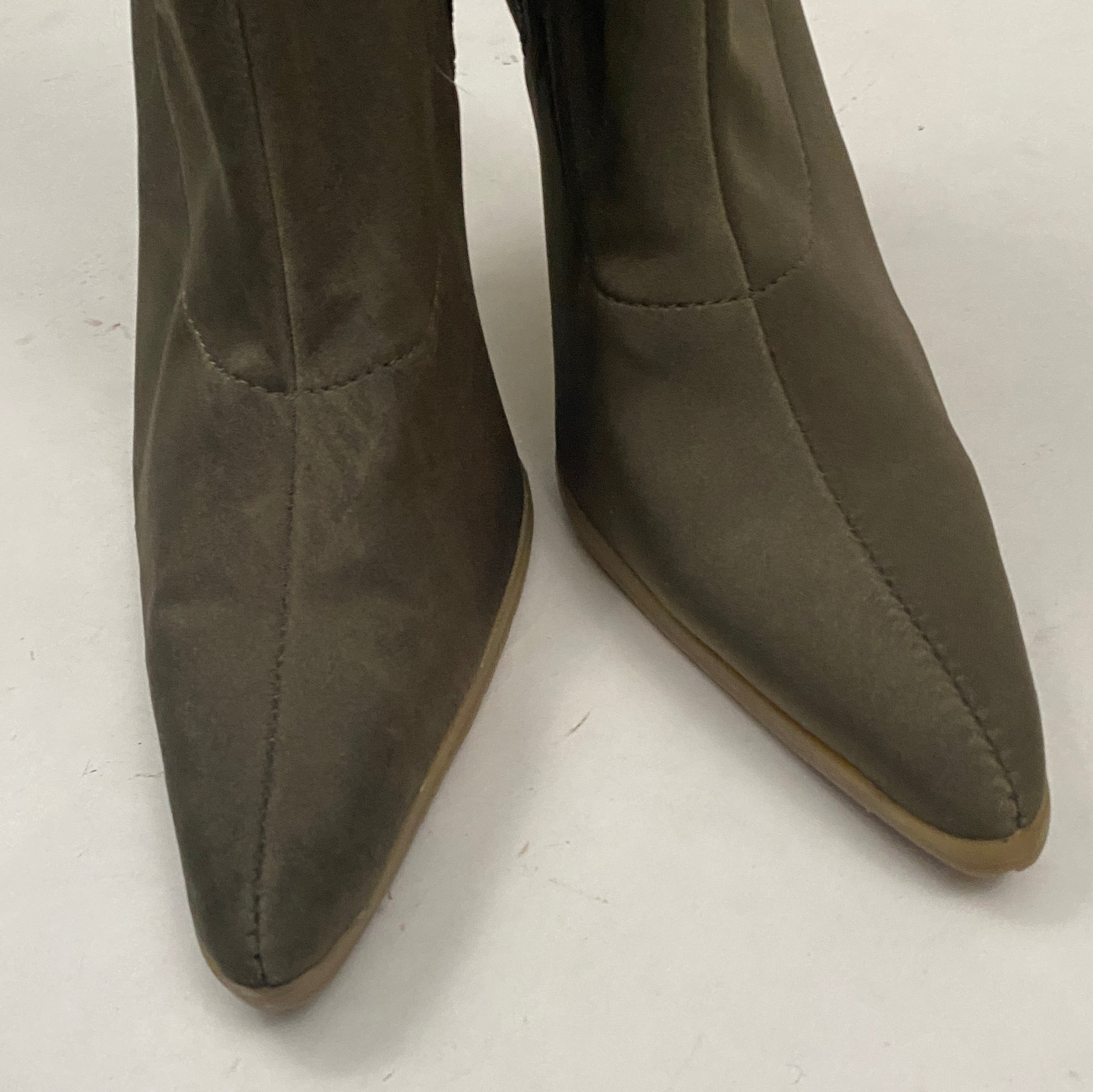 2000s Sporty Lace Boots (7)