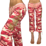Y2K Embellished & Embroidered Low Rise Pink Camo Capris (S/M)