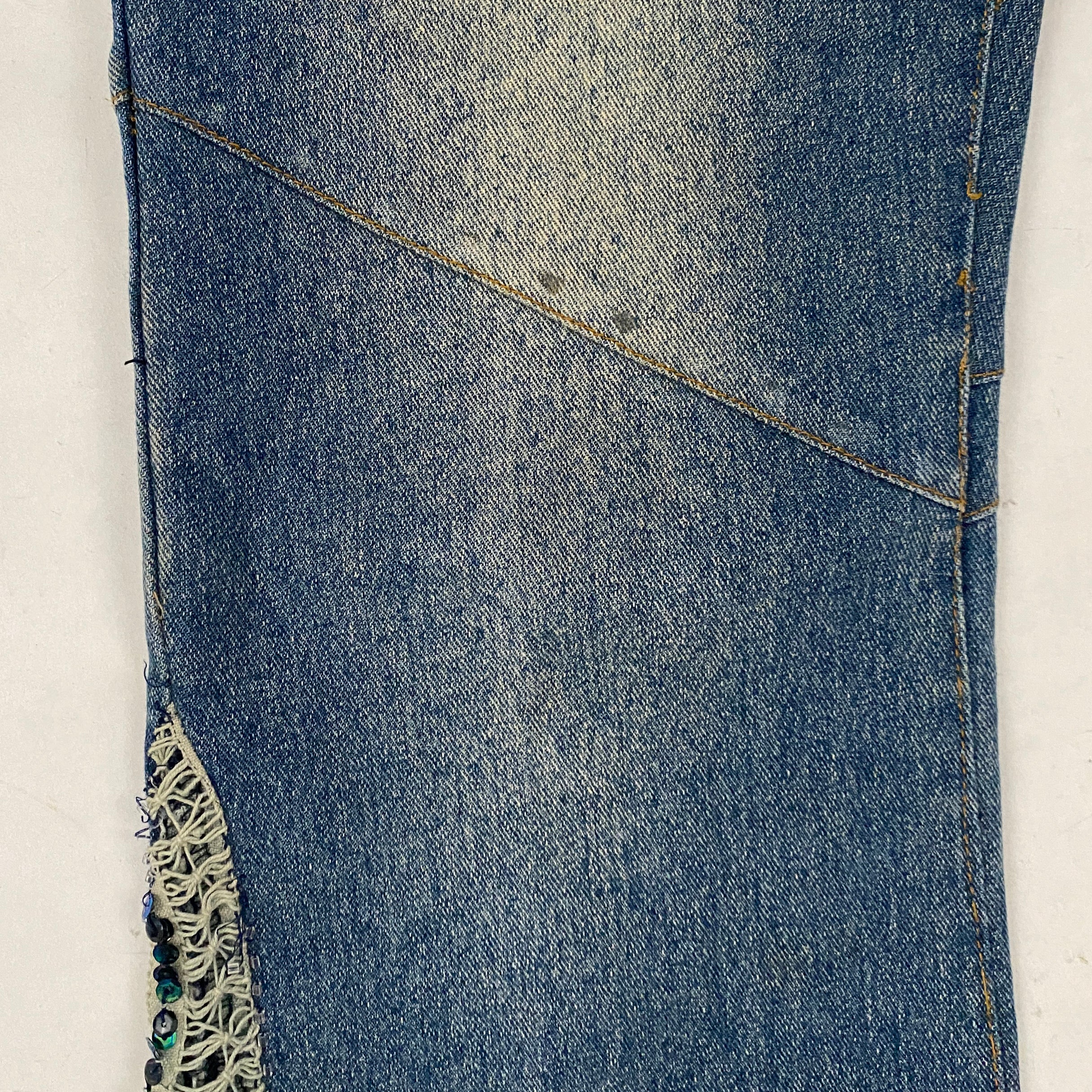 2000s Low - Mid Rise Fairy Embellished Flare Jeans (S)