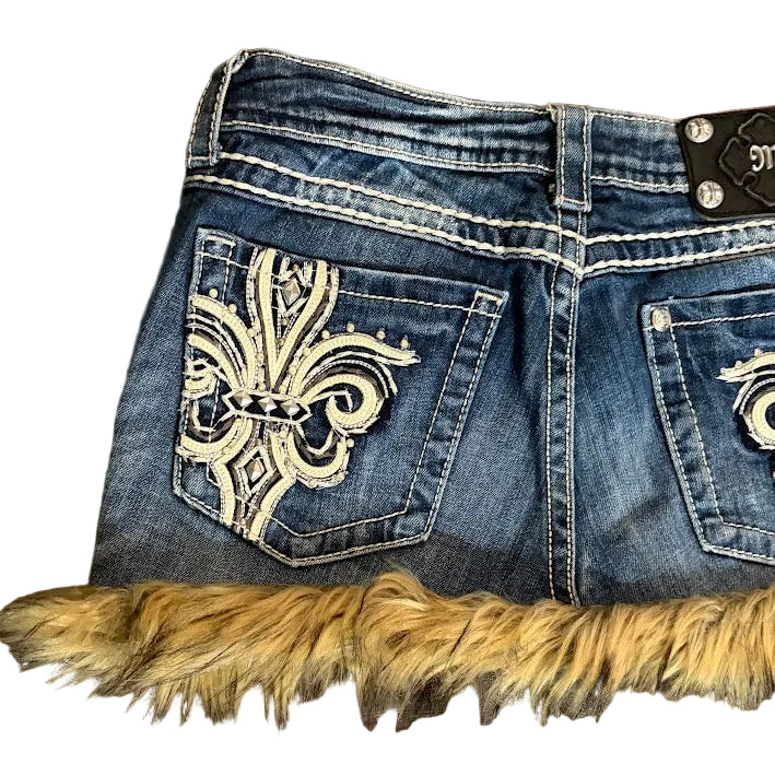 Fur Trim Miss Me Skirt (M)