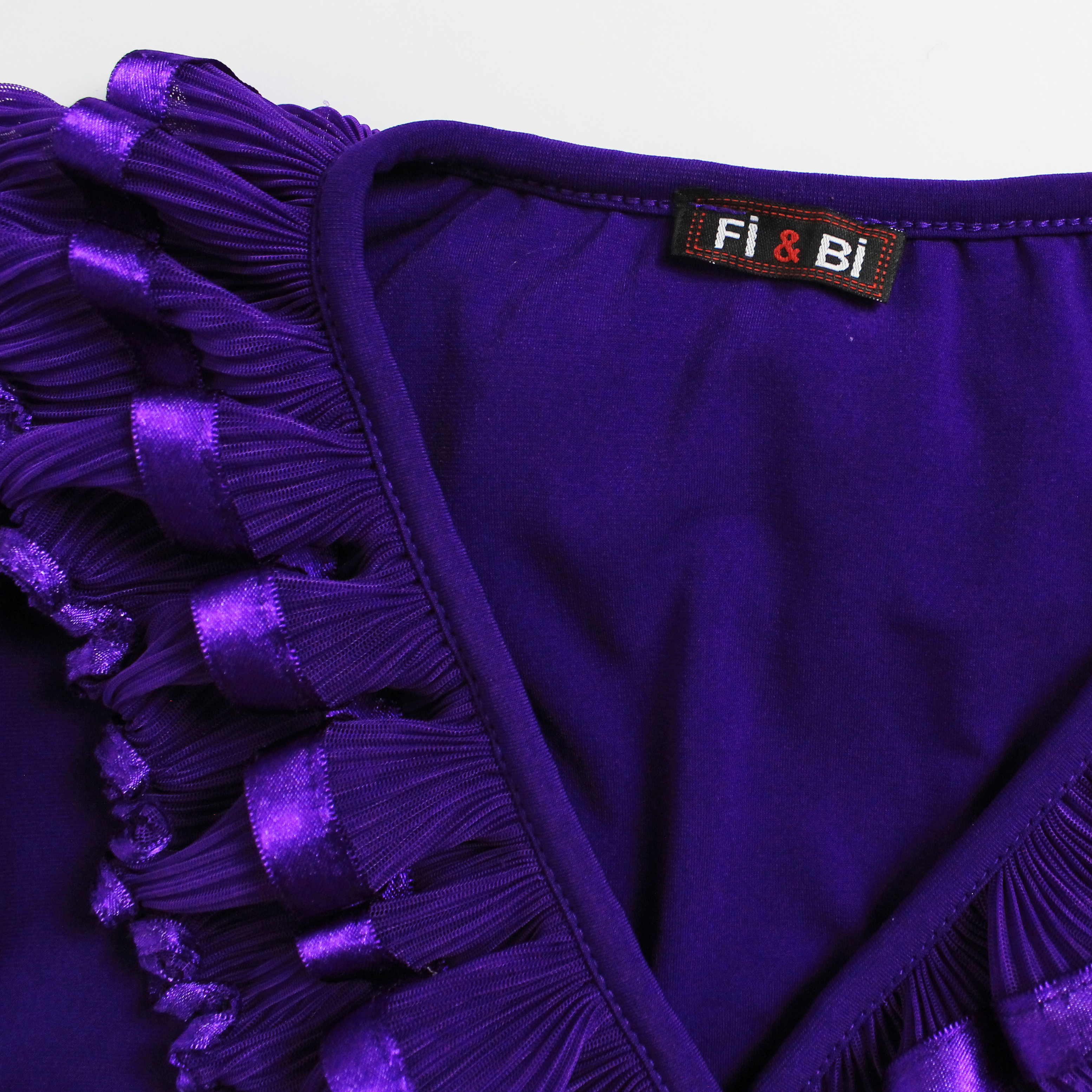French Vintage Ruffle Top (S/M)