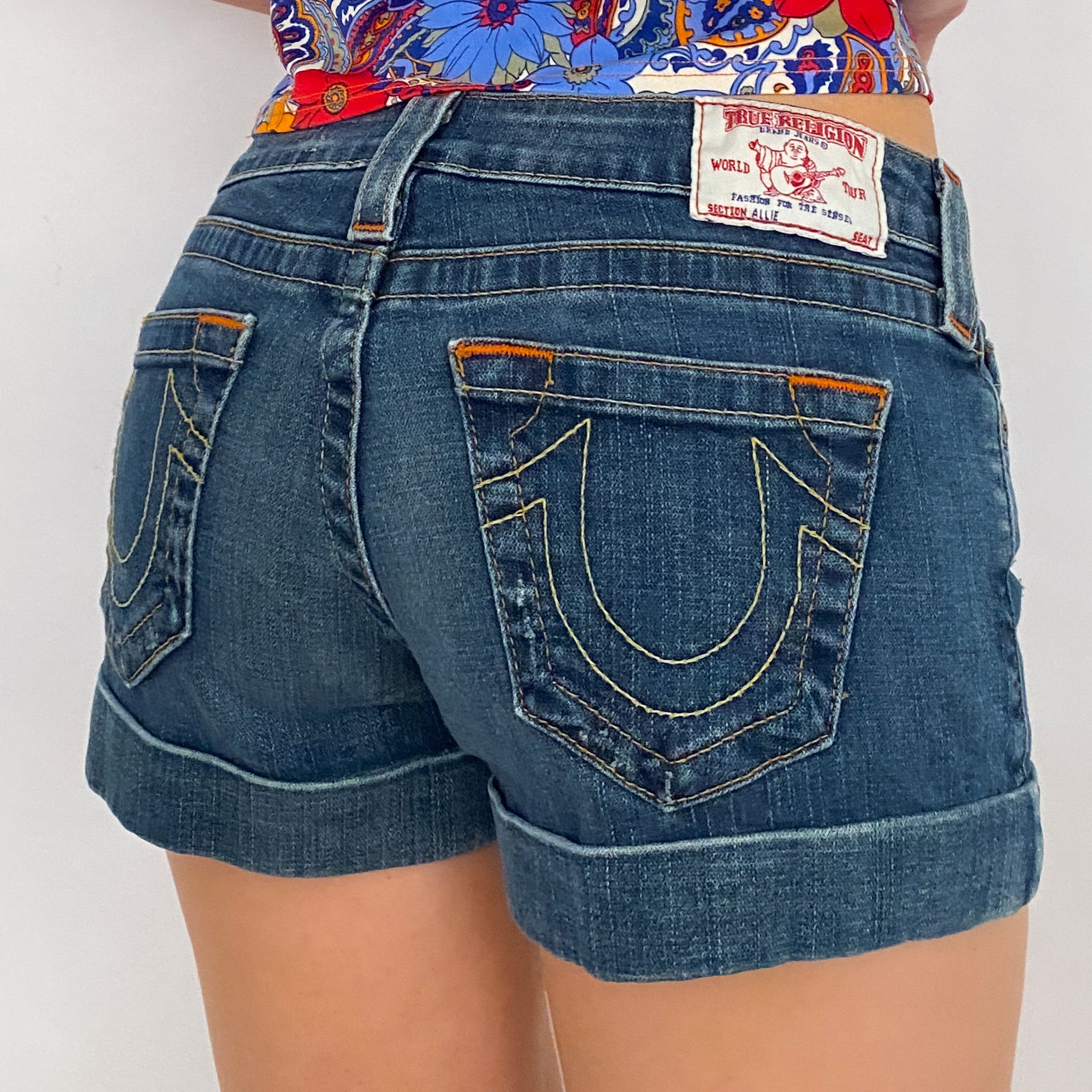 True Religion Allie Cuffed Shorts - 26 Small