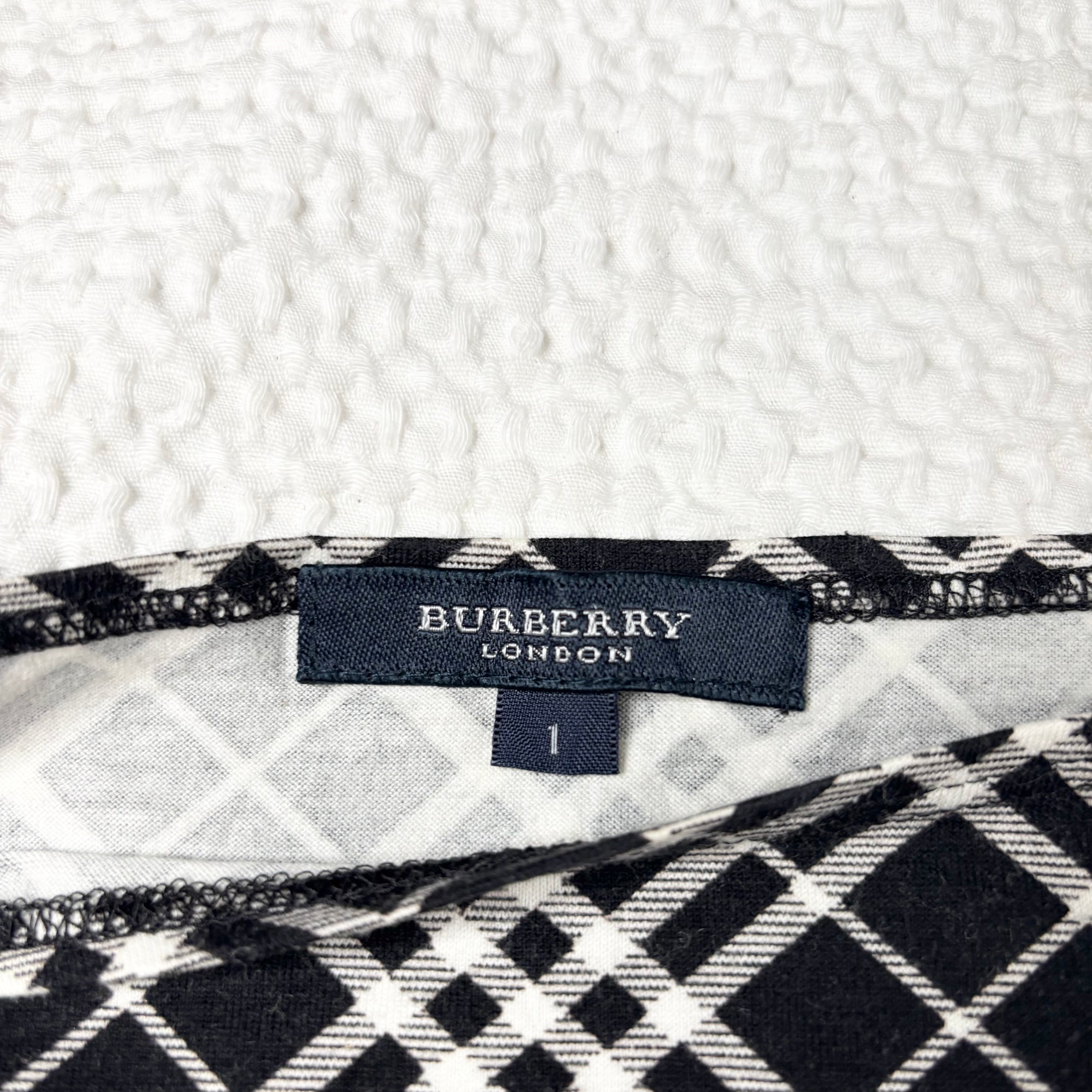 Burberry London Plaid Boat Neck Long Sleeve (S-M)