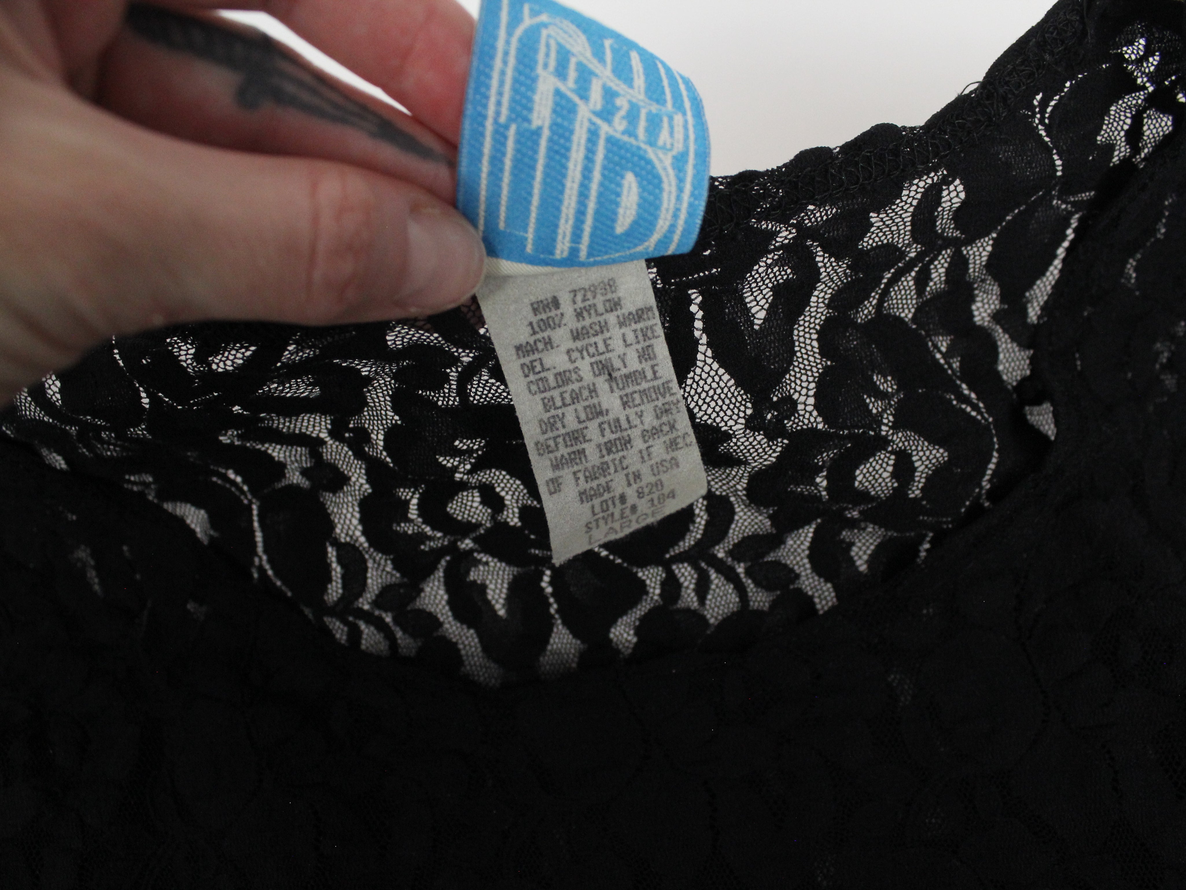 90s Black Lace Top (M)